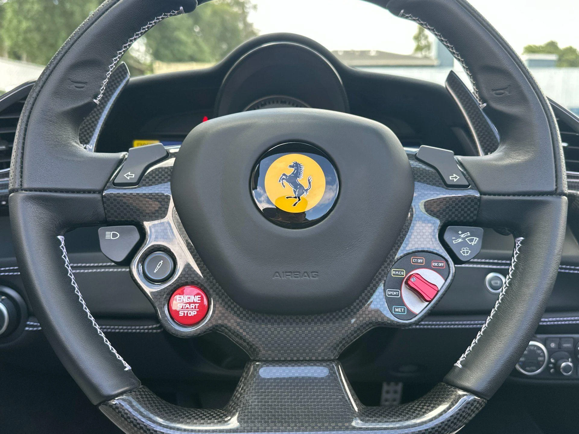 mph023_3398780227_Used_2018_Ferrari_488_Spider_1776240650_4588fabb0e