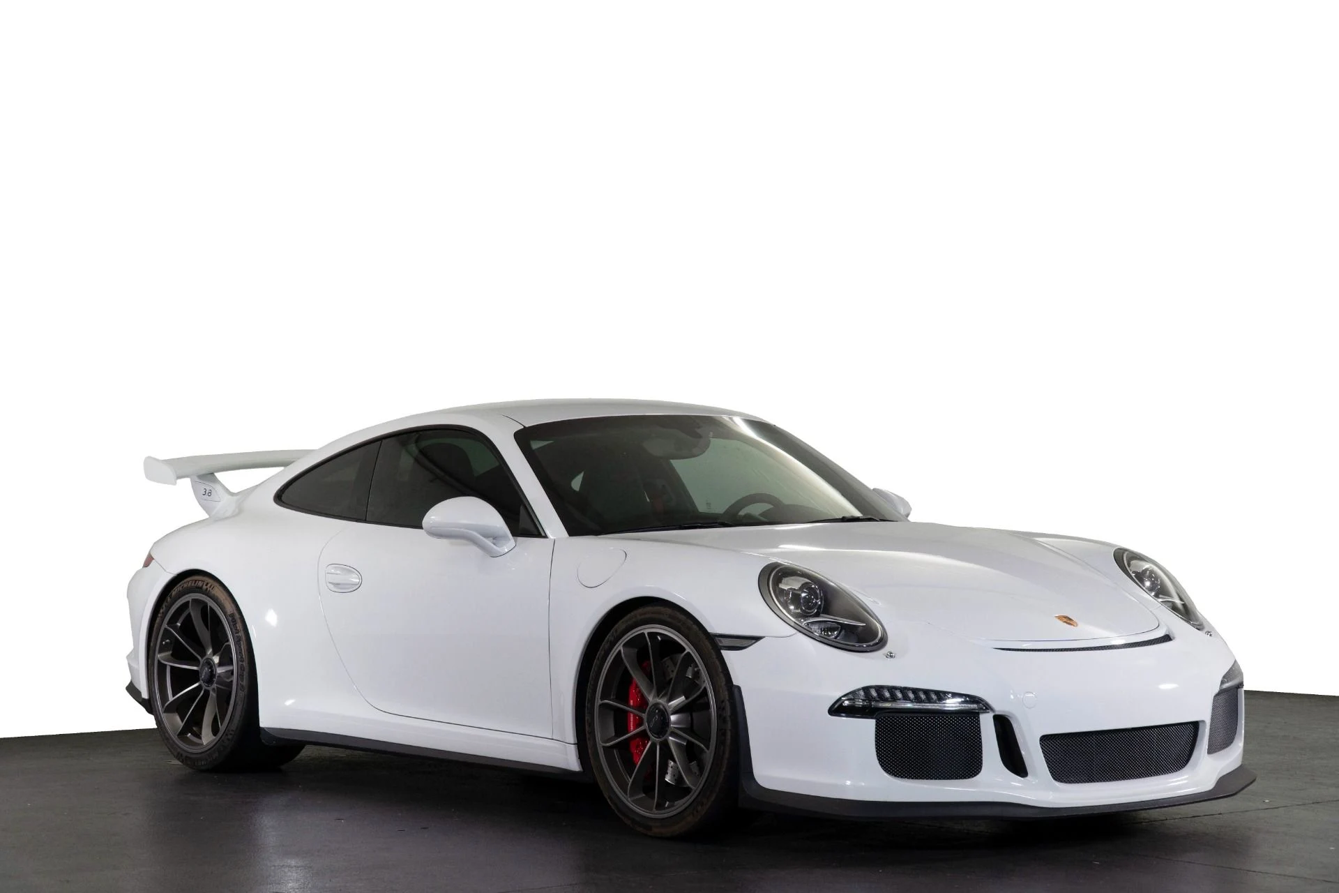 mph023_3404535303_Used_2015_Porsche_911_GT_3_1777044815_0d31c9541d