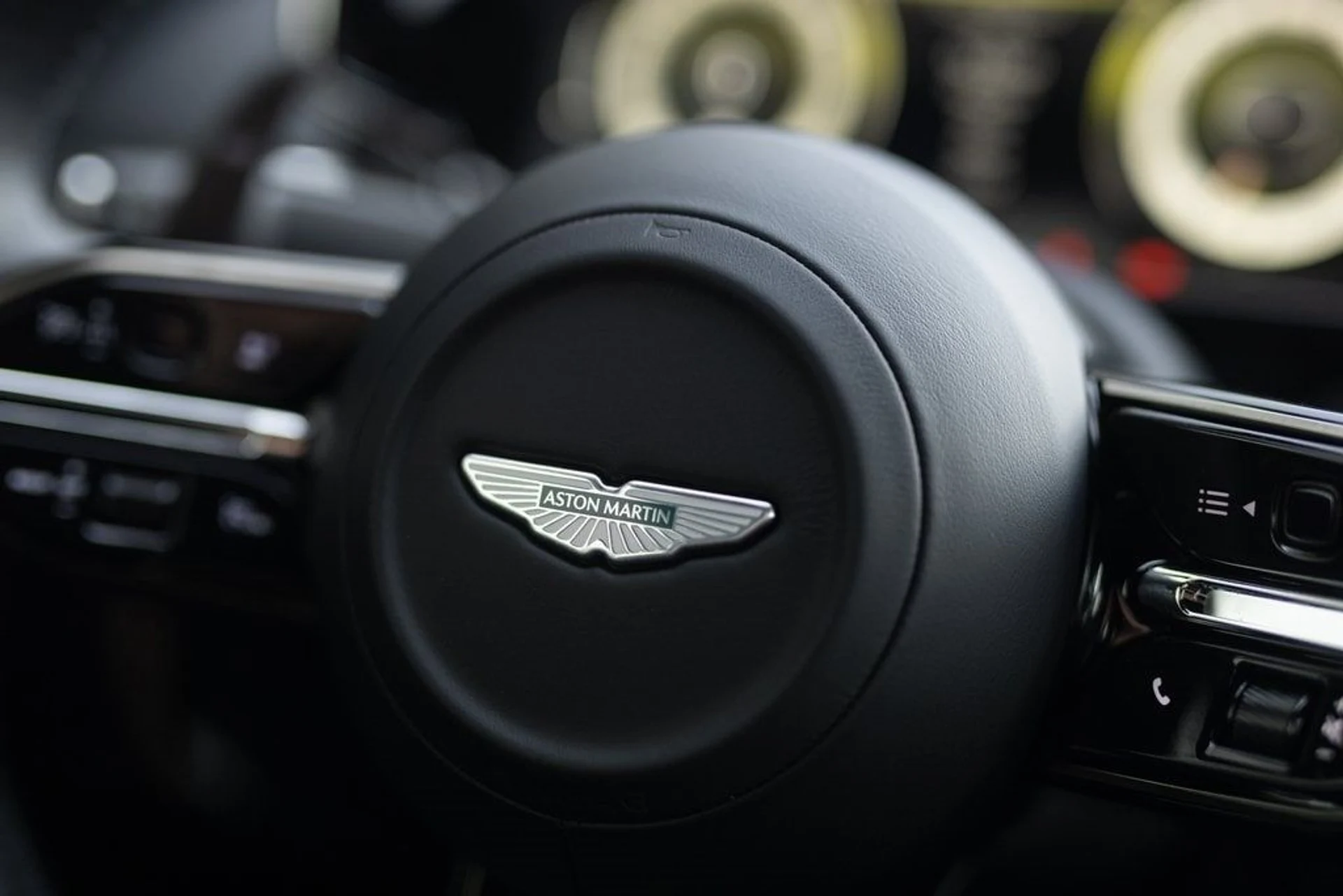 mph023_3407489953_9a53fe6f0e5a4caf955ade95ce9a4f1ex_e9e5e48cb1