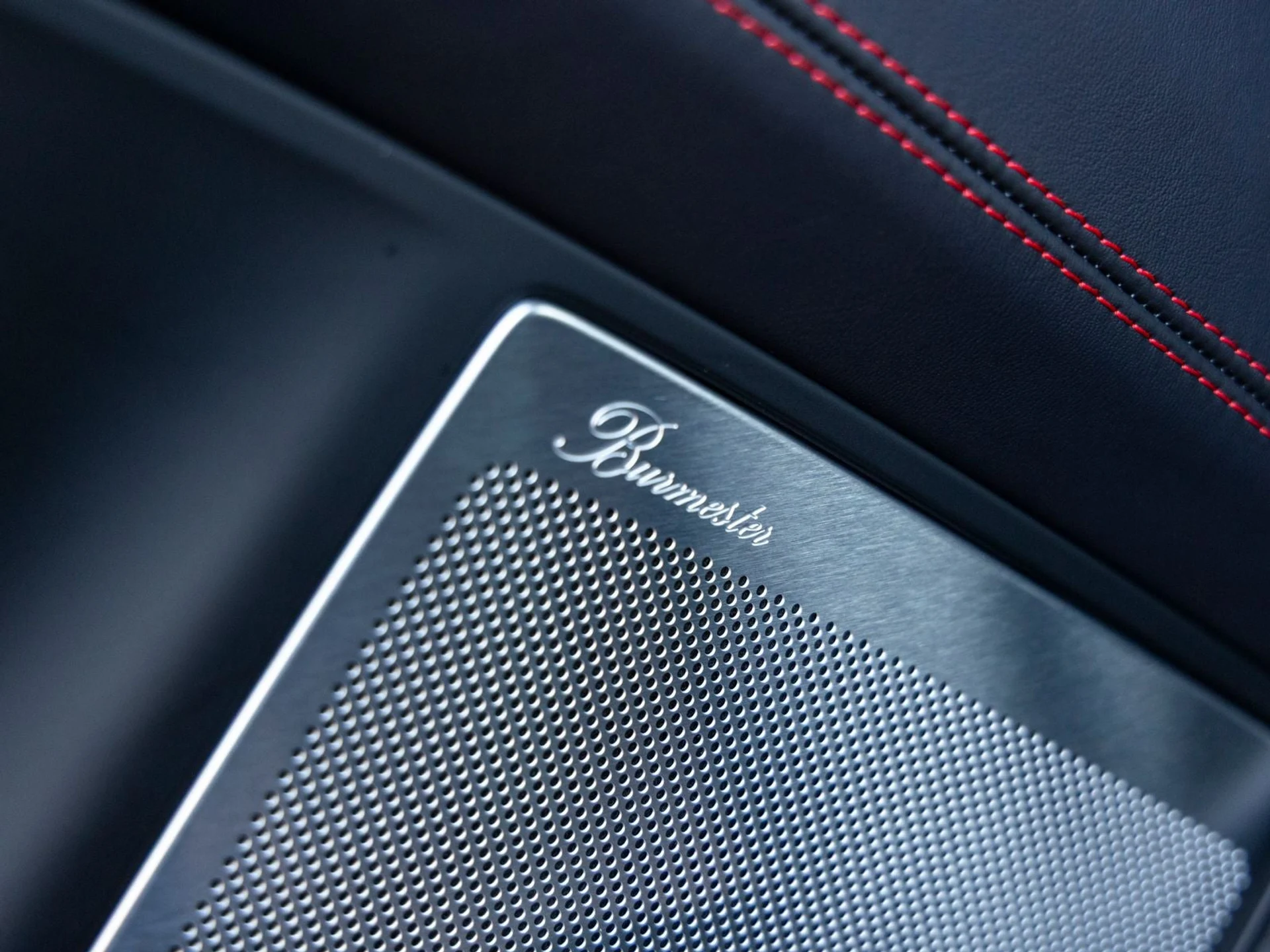 mph023_3427849835_24_e204578224