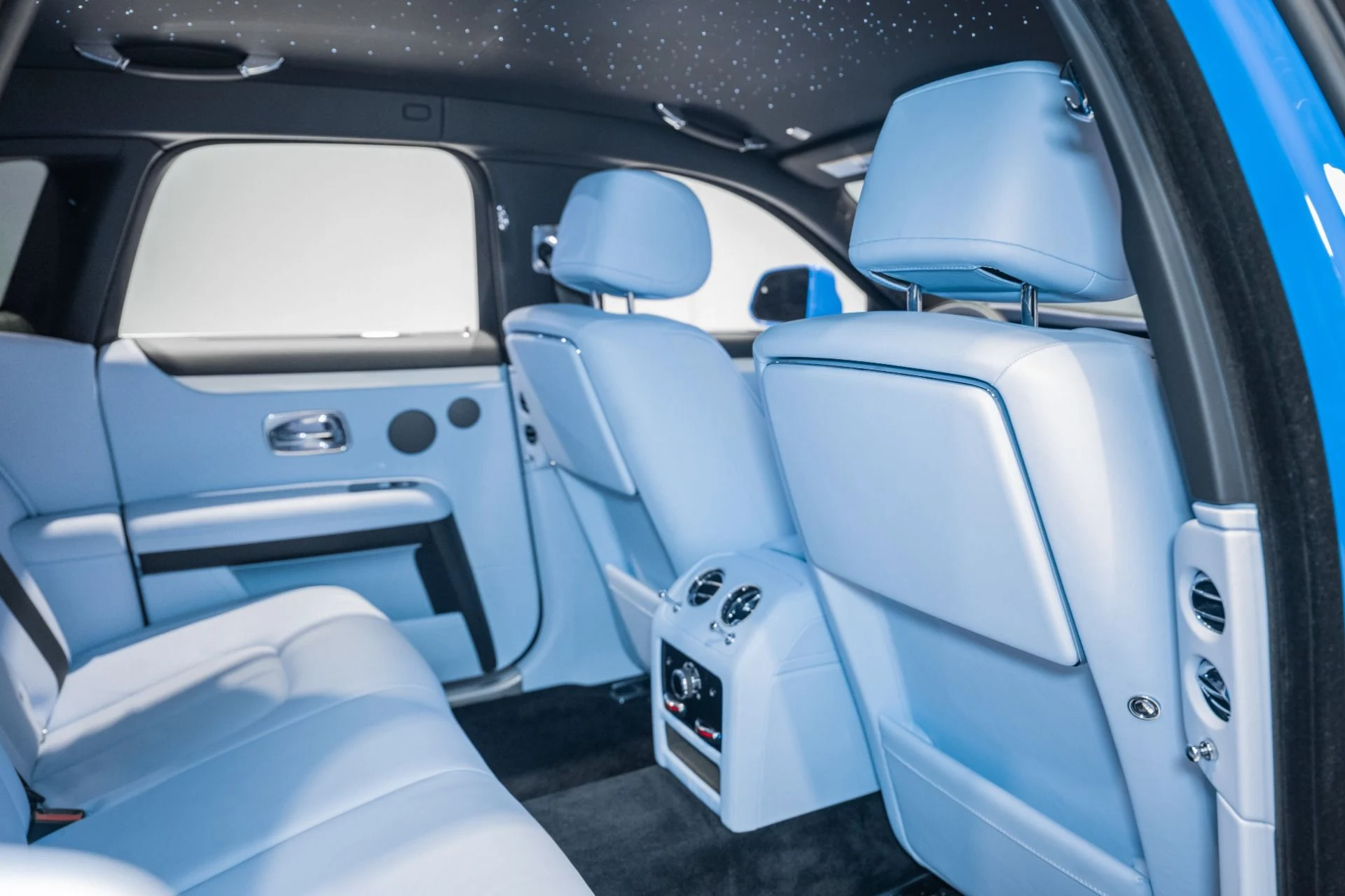 mph023_3428203585_Used_2023_Rolls_Royce_Ghost_1773457056_b6c721f343