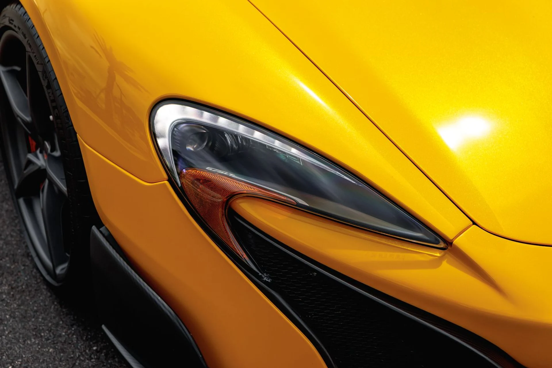 mph023_3429104273_Used_2016_Mc_Laren_675_LT_061b8c6f05