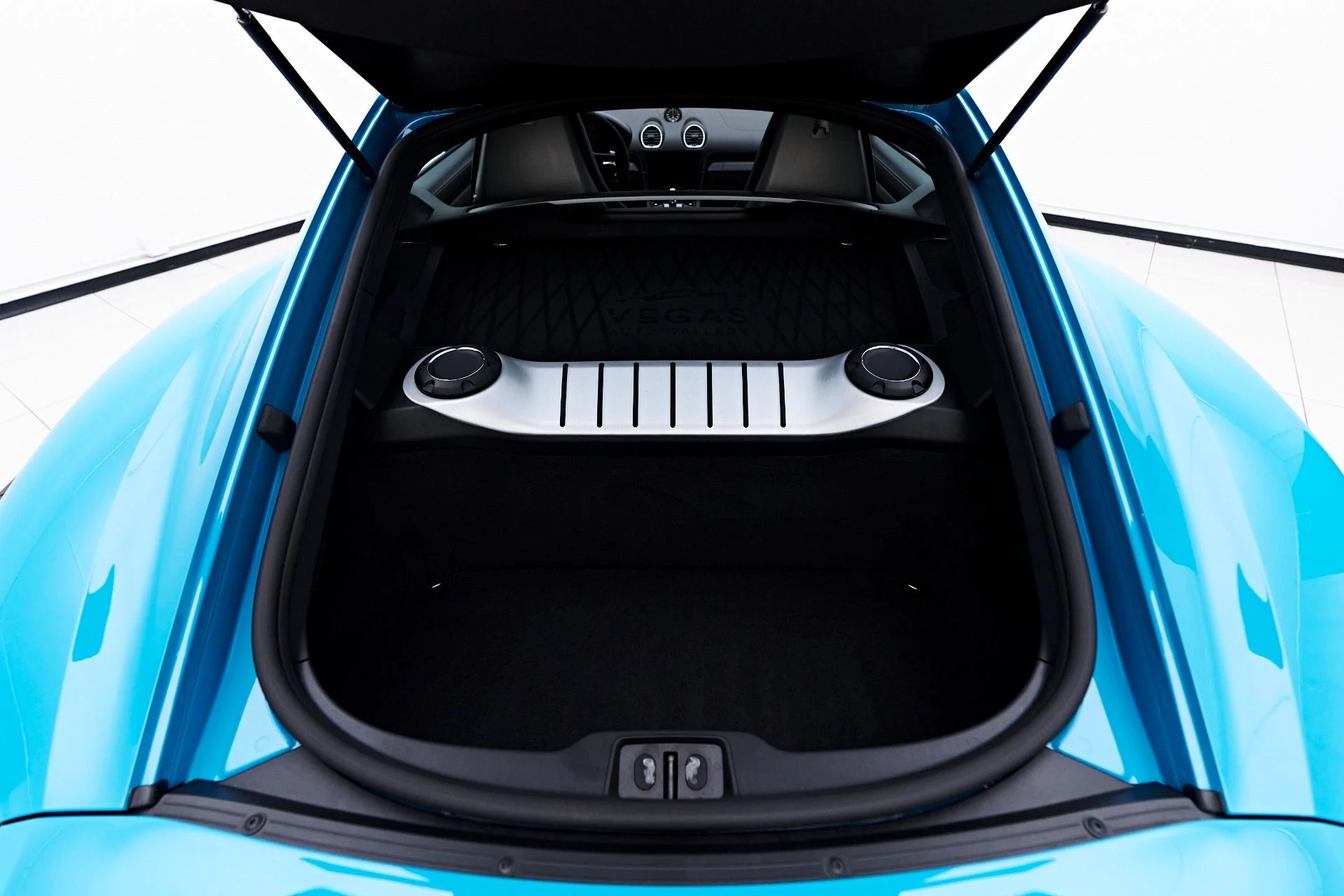 mph023_3429565518_Used_2021_Porsche_718_Cayman_GT_4_1753215060_1253c4cad0