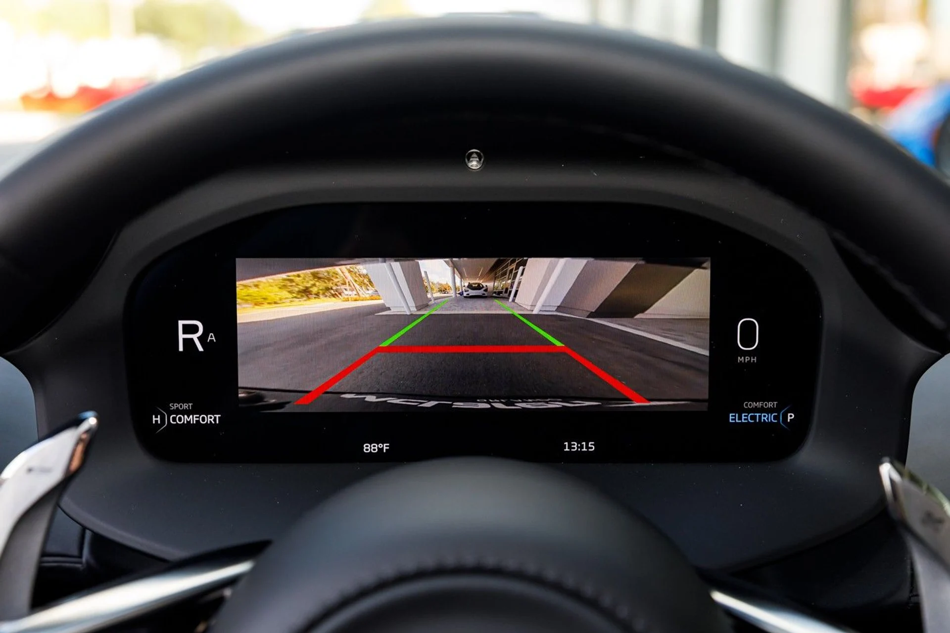 mph023_3430704180_635_p24_l_1402ae1f0f