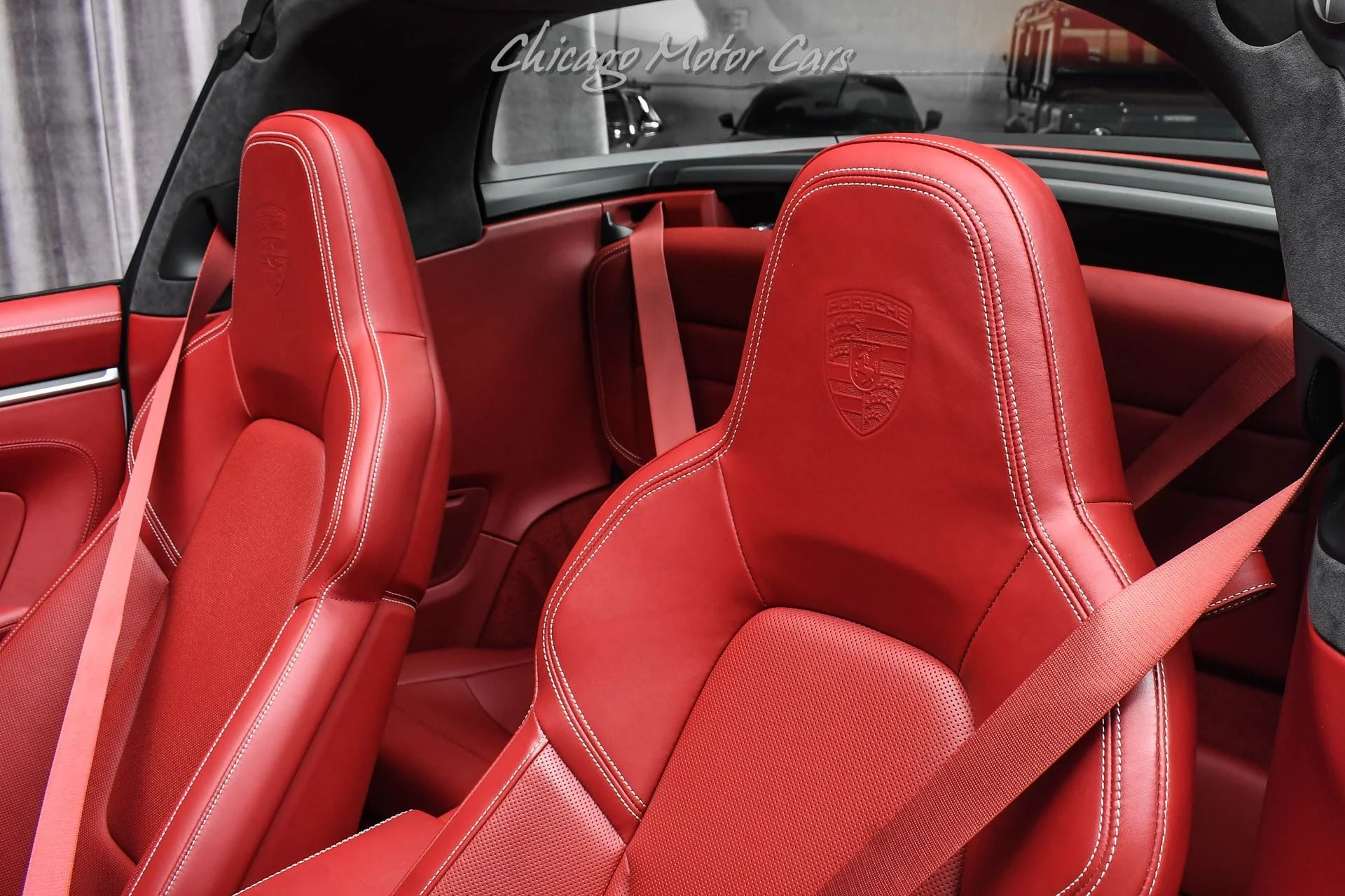 mph023_3432411120_13487_p24_l_6cea6e31e0