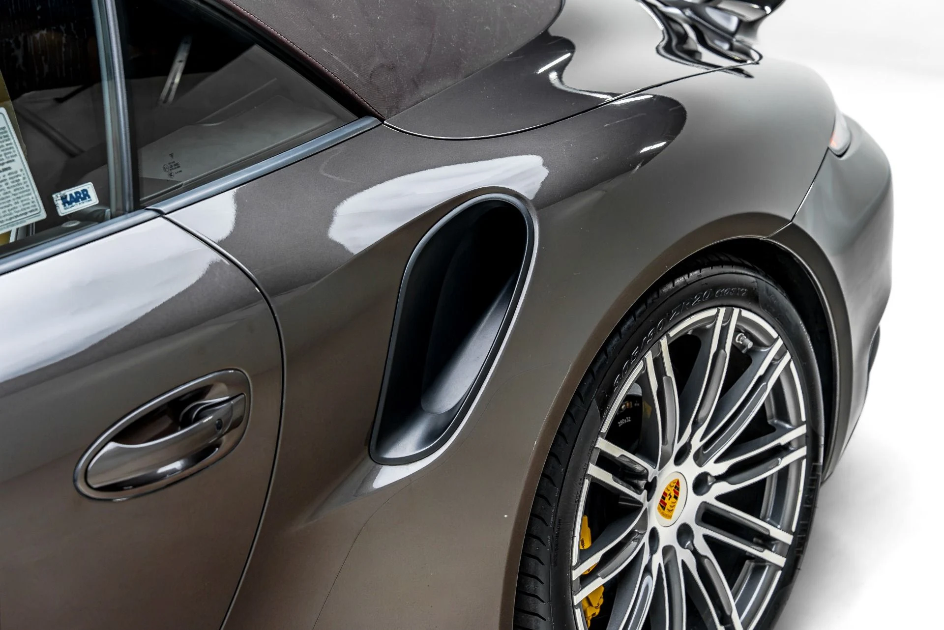mph023_3433022151_Used_2015_Porsche_911_Turbo_S_1783626495_b59da993dc