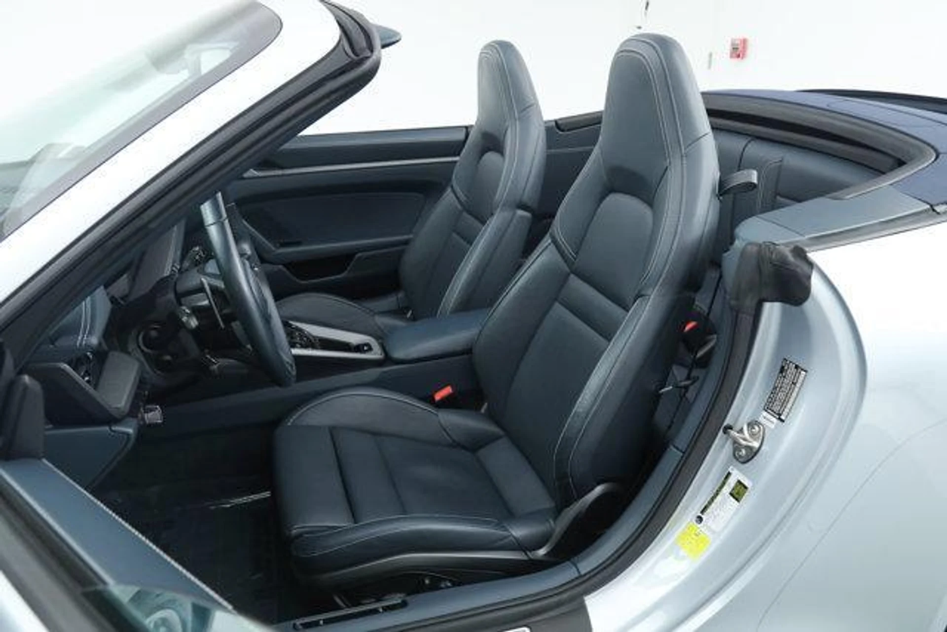 mph023_3433111099_uavdg_XZ_53_Mt_Z_Hc_Nh_Tm_F_e_Hm_Ag3_E_653725e81f