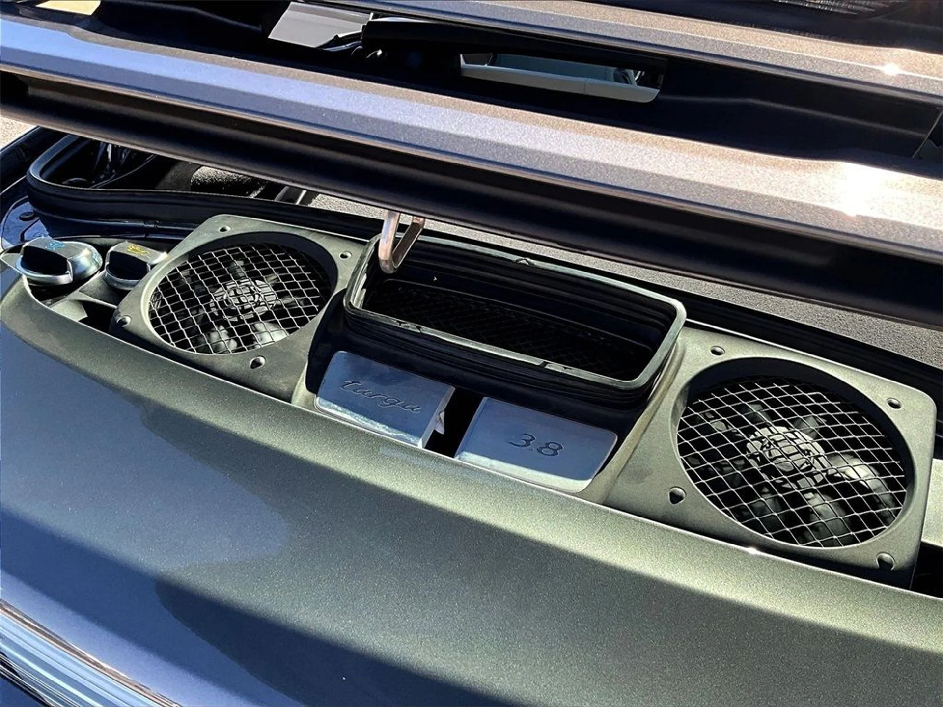 mph023_34372855_bb62fd81dab347e59910d38b10028e8e_cb2b0da409