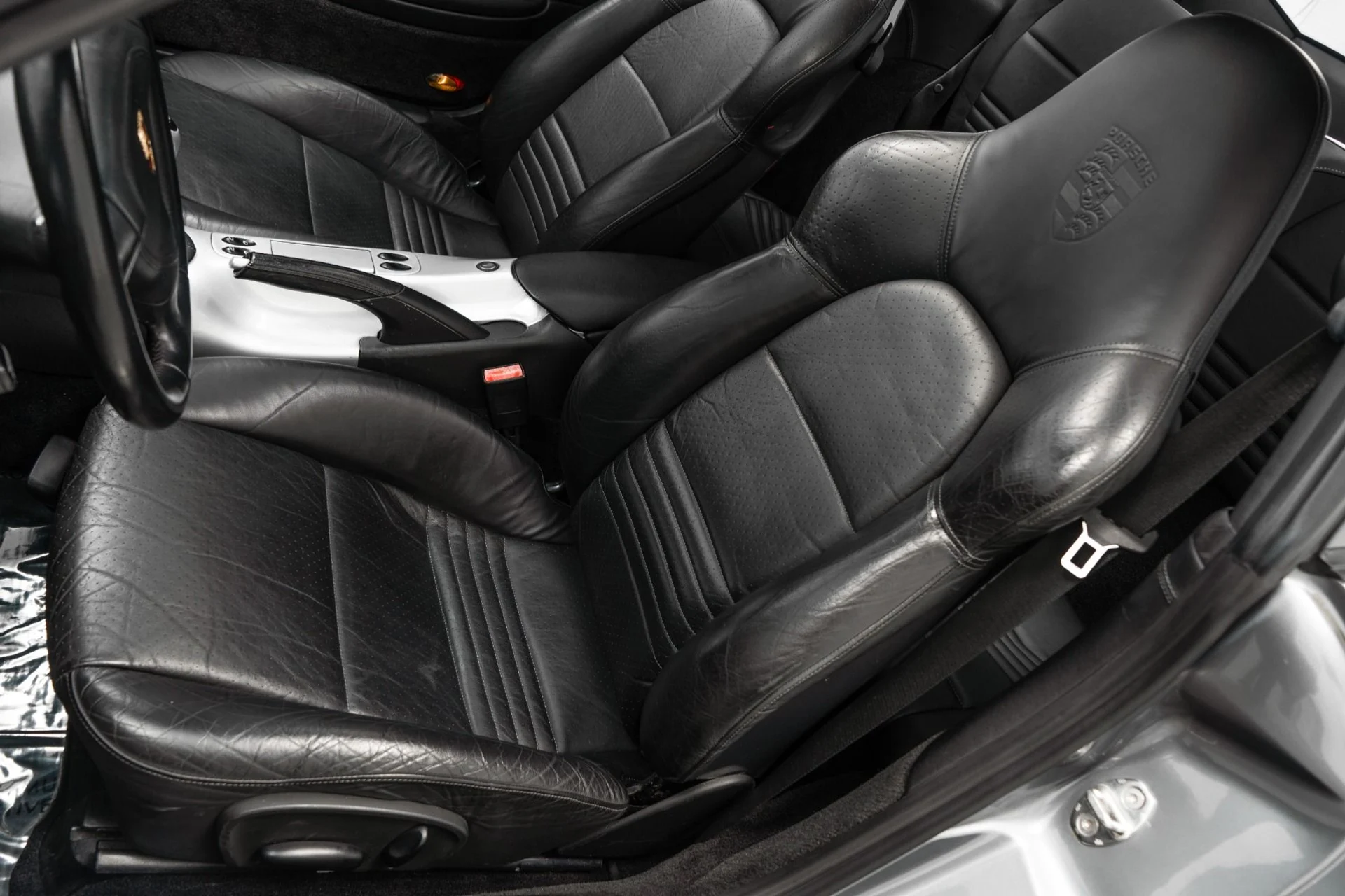mph023_343741470_Used_2004_Porsche_911_Turbo_1756500843_ce64e937d7