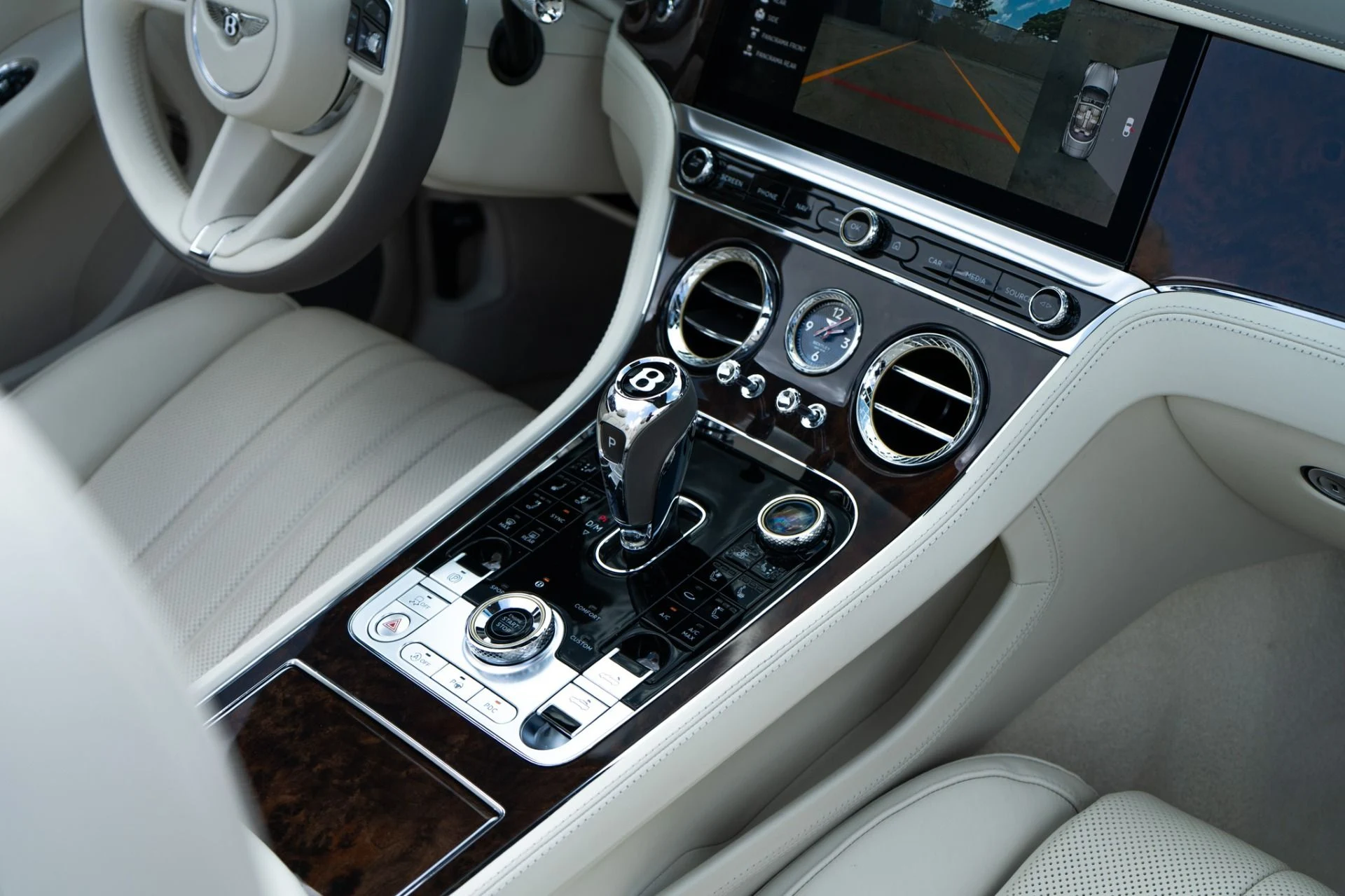 mph023_3440171377_Used_2022_Bentley_Continental_GTC_V8_1789509721_409105a54e