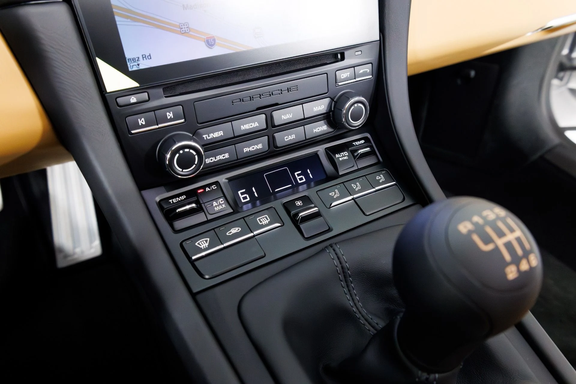 mph023_3449619304_Used_2019_Porsche_911_Speedster_1770313309_d6b1497370