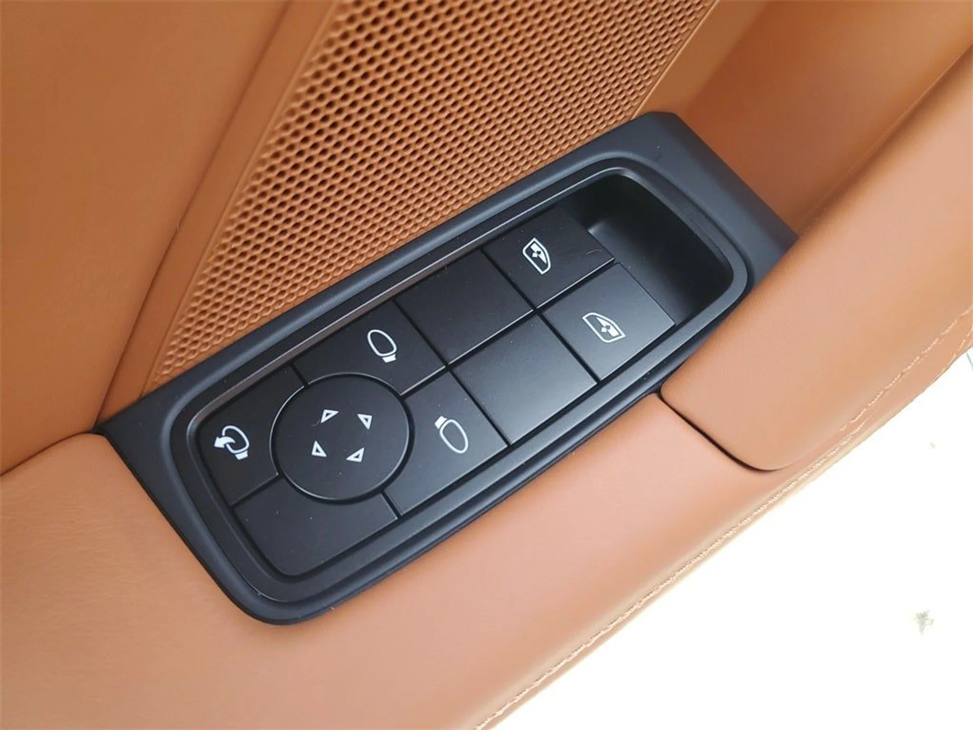 mph023_3452822526_24_7467790bb0