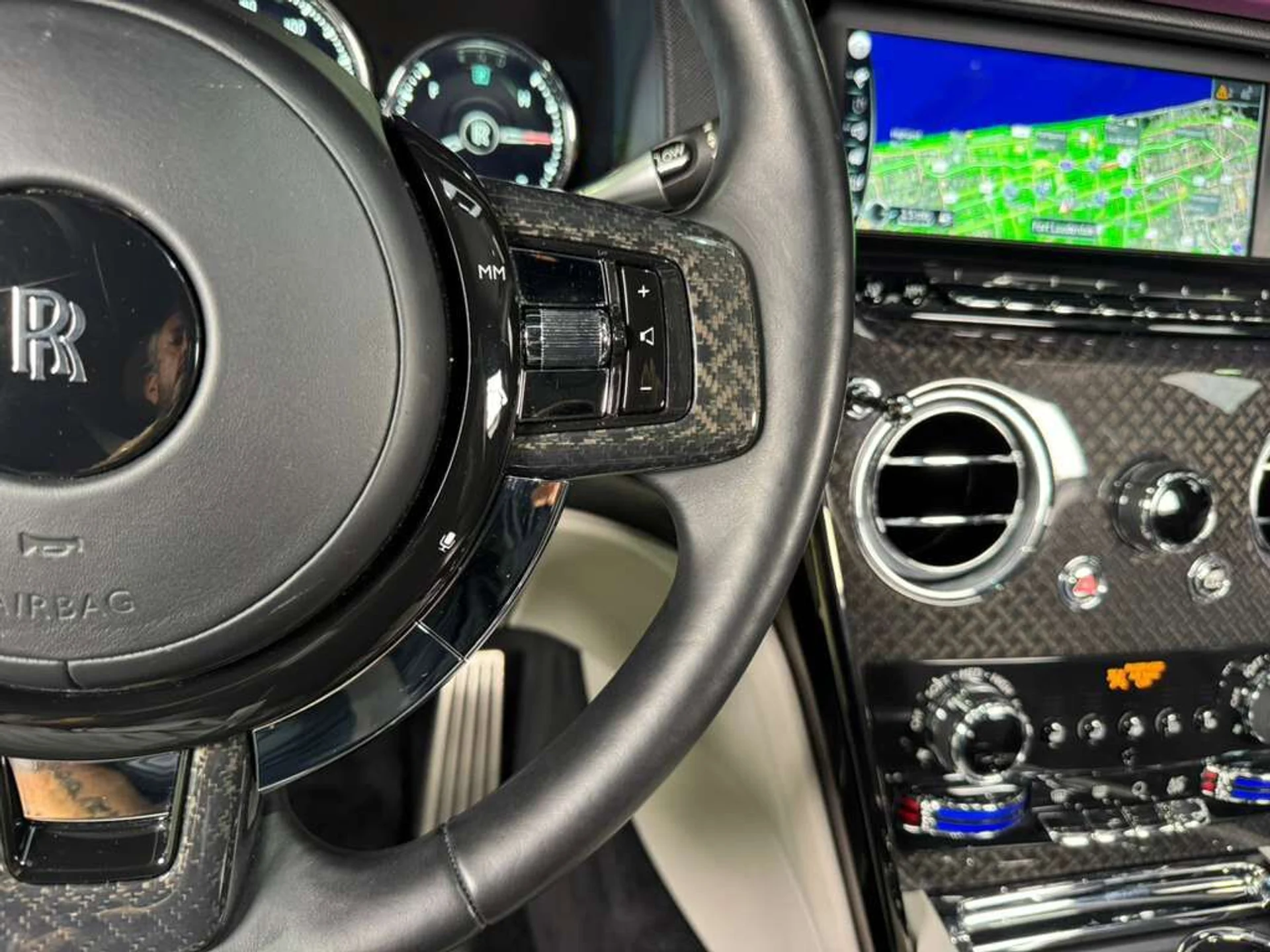 mph023_3455407305_379f61b47a6c4dfc5d5240ca1127a309_50951c1795