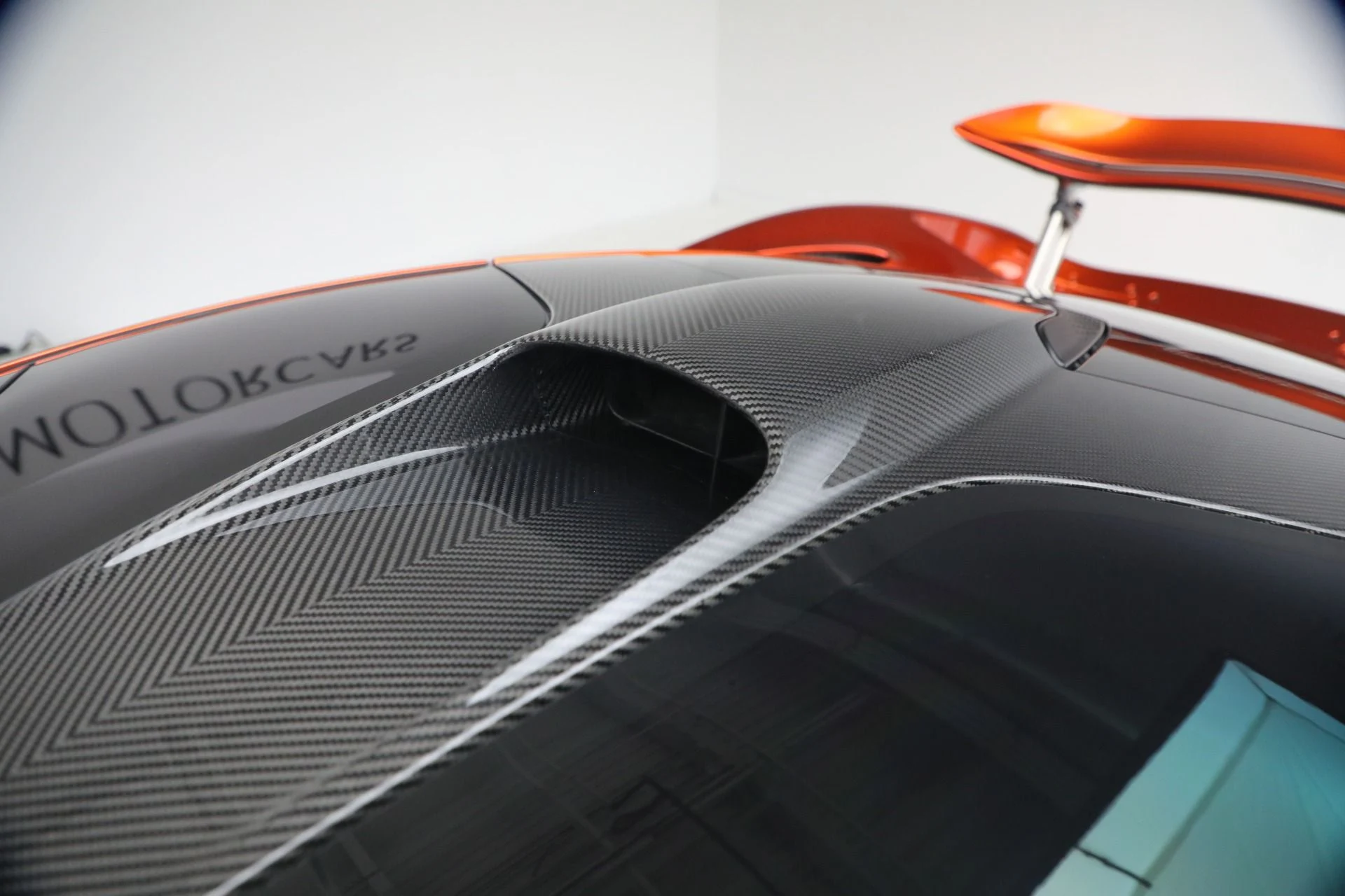 mph023_3456255472_Used_2015_Mc_Laren_P1_3b75822879