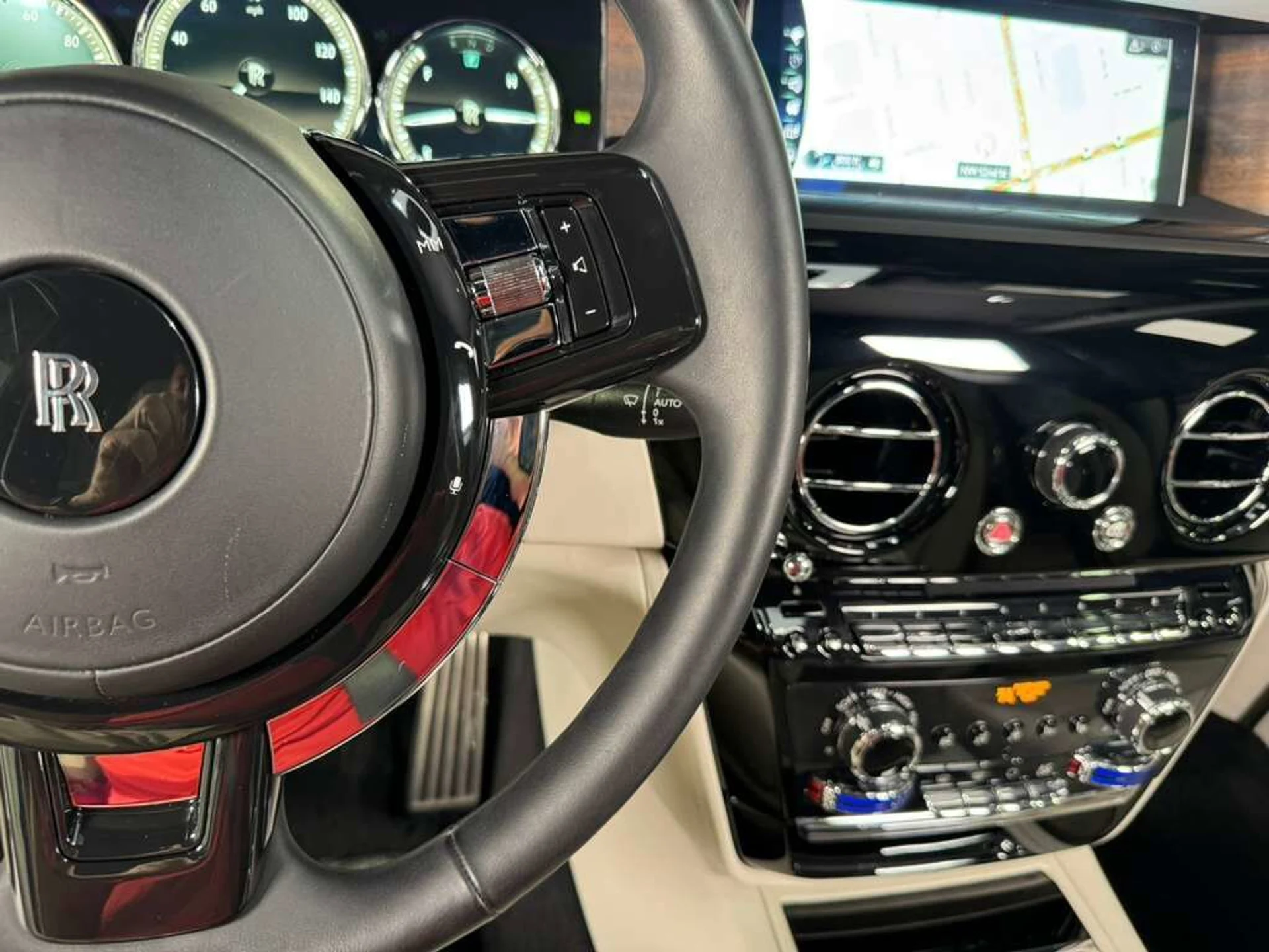 mph023_3459273283_74e923bba2f62fc6b8b3e7df9c57a304_359745384b