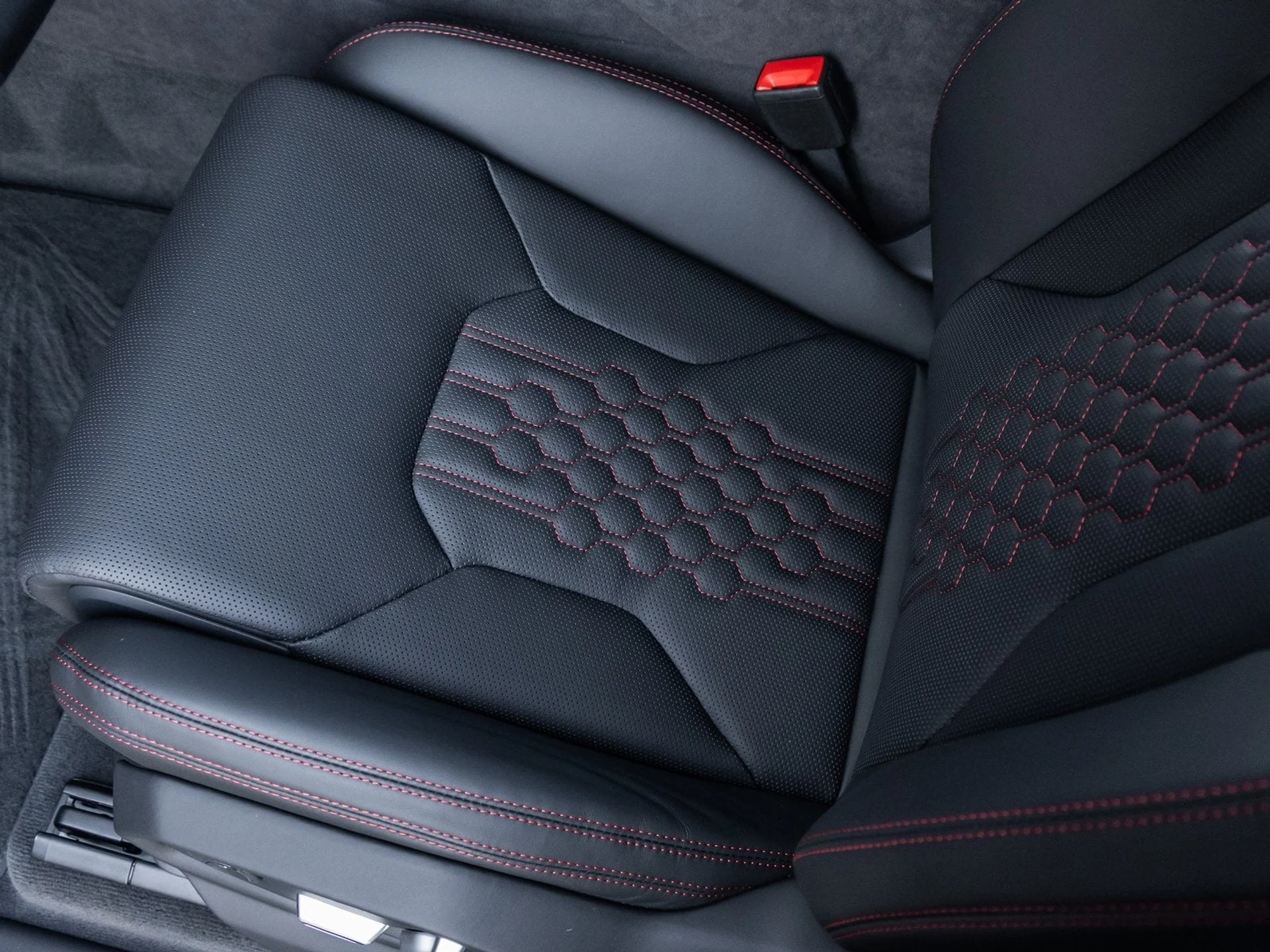 mph023_3467543327_24_7f6b65211e