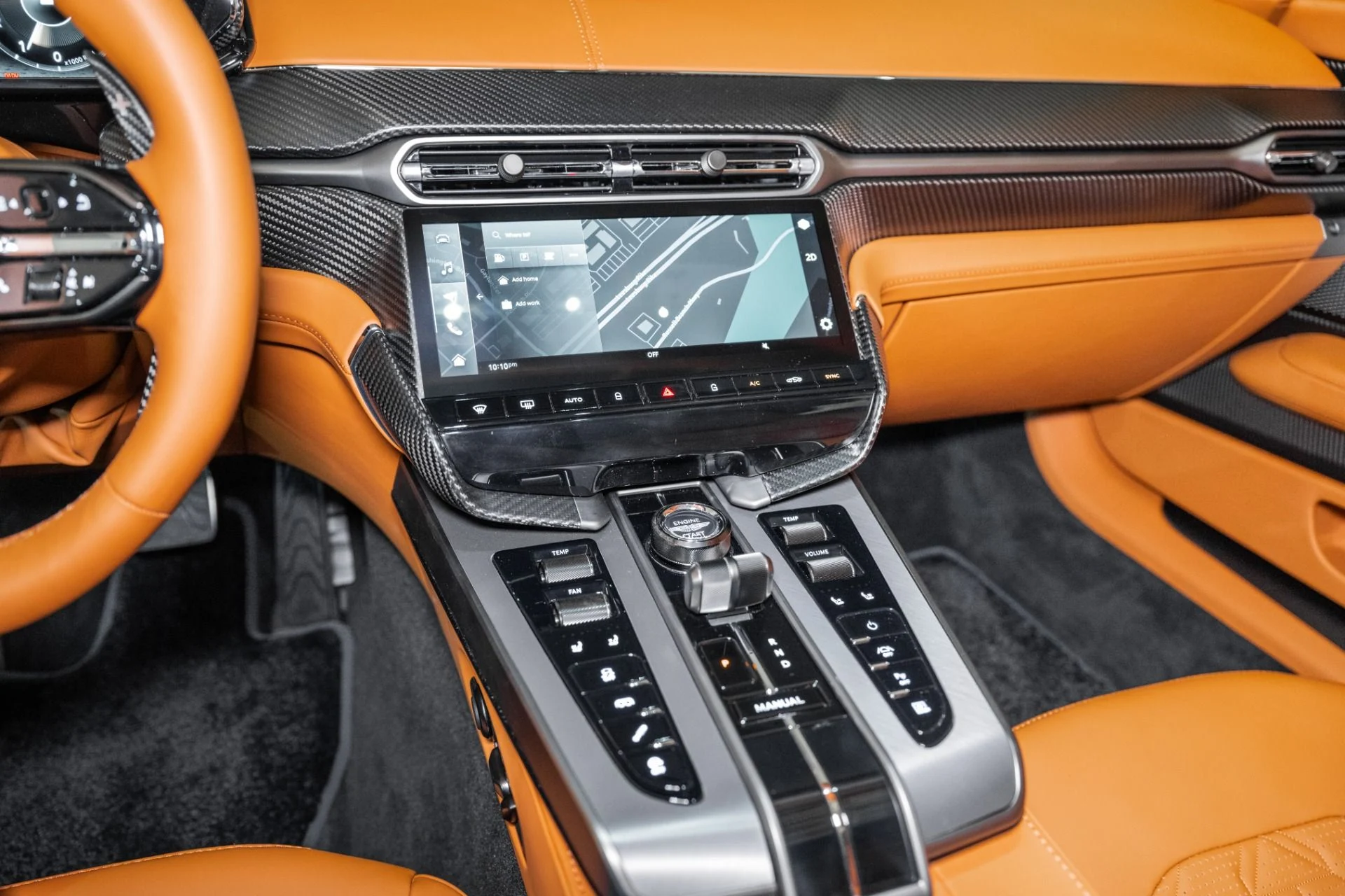 mph023_3469910963_Used_2025_Aston_Martin_Vanquish_1751745767_946e2737d6