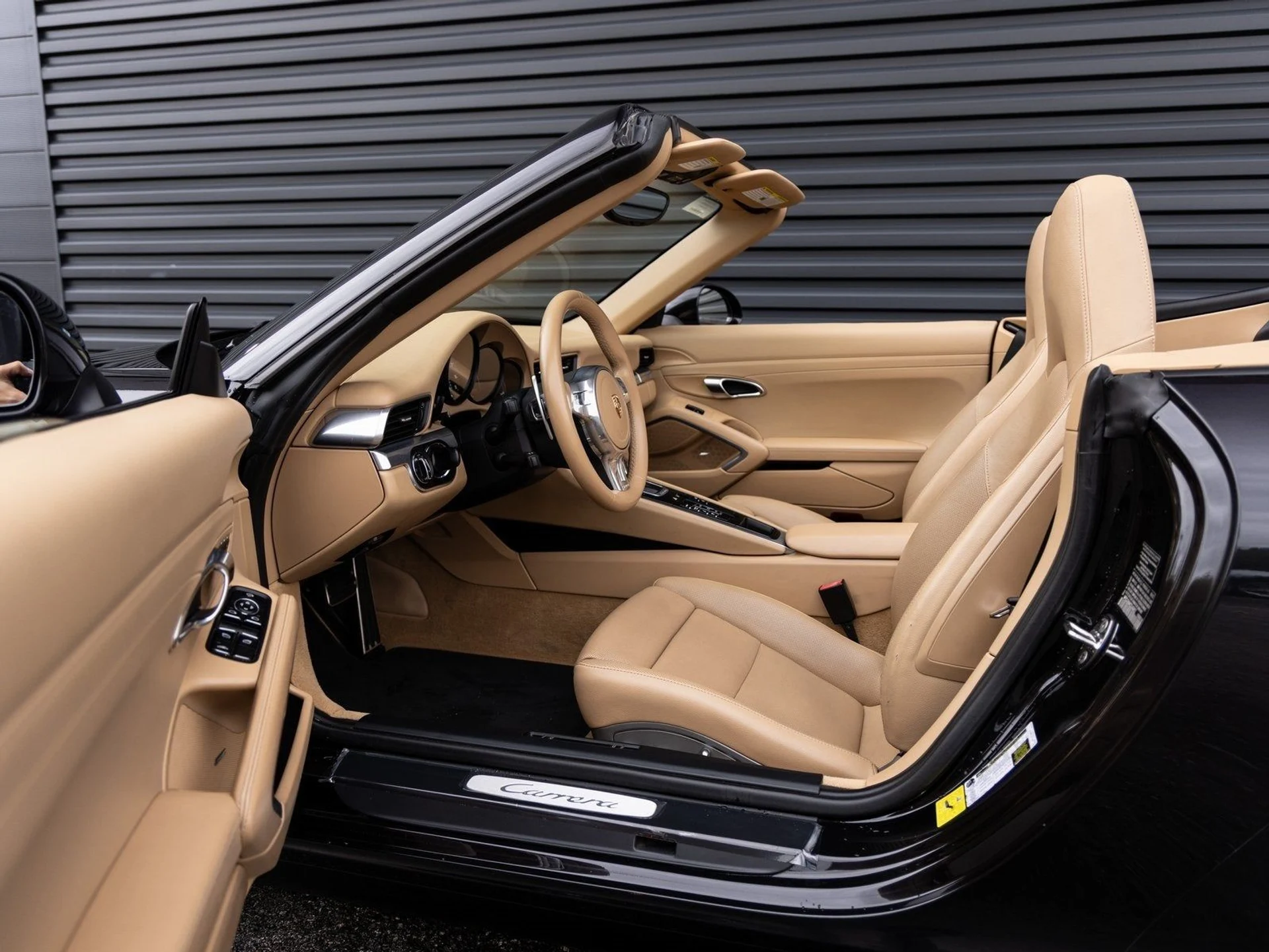 mph023_3470404425_24_551b703950