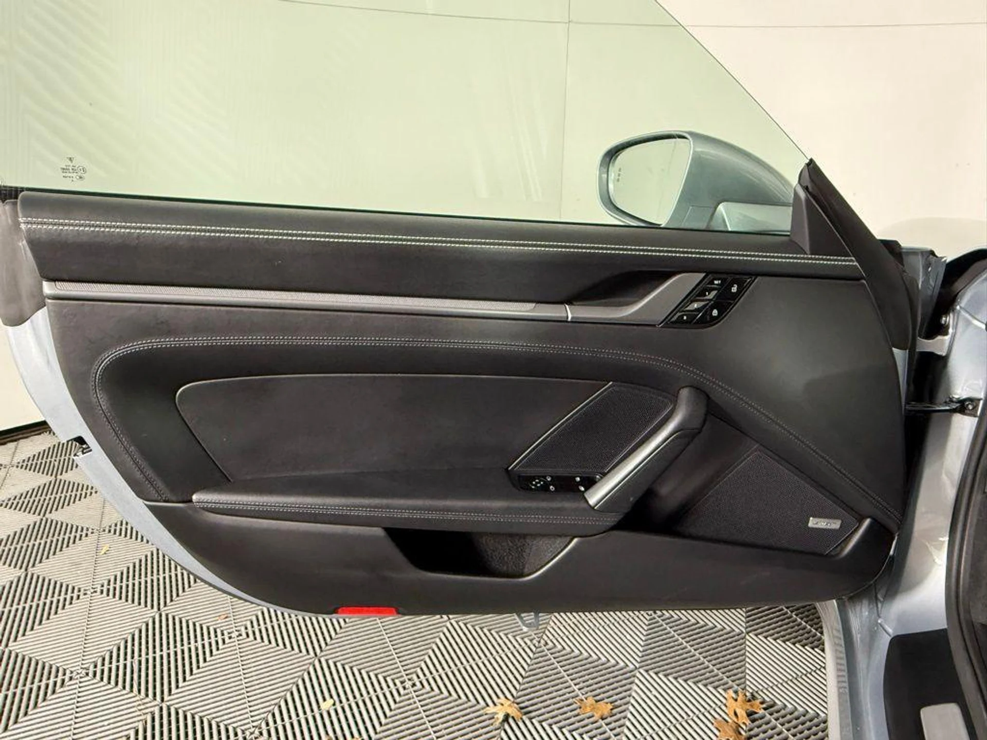 mph023_3476045692_Cx_X20_NTJ_22sm6_C_Ioc_GNZ_Su_LQI_9_Q_1c87046539