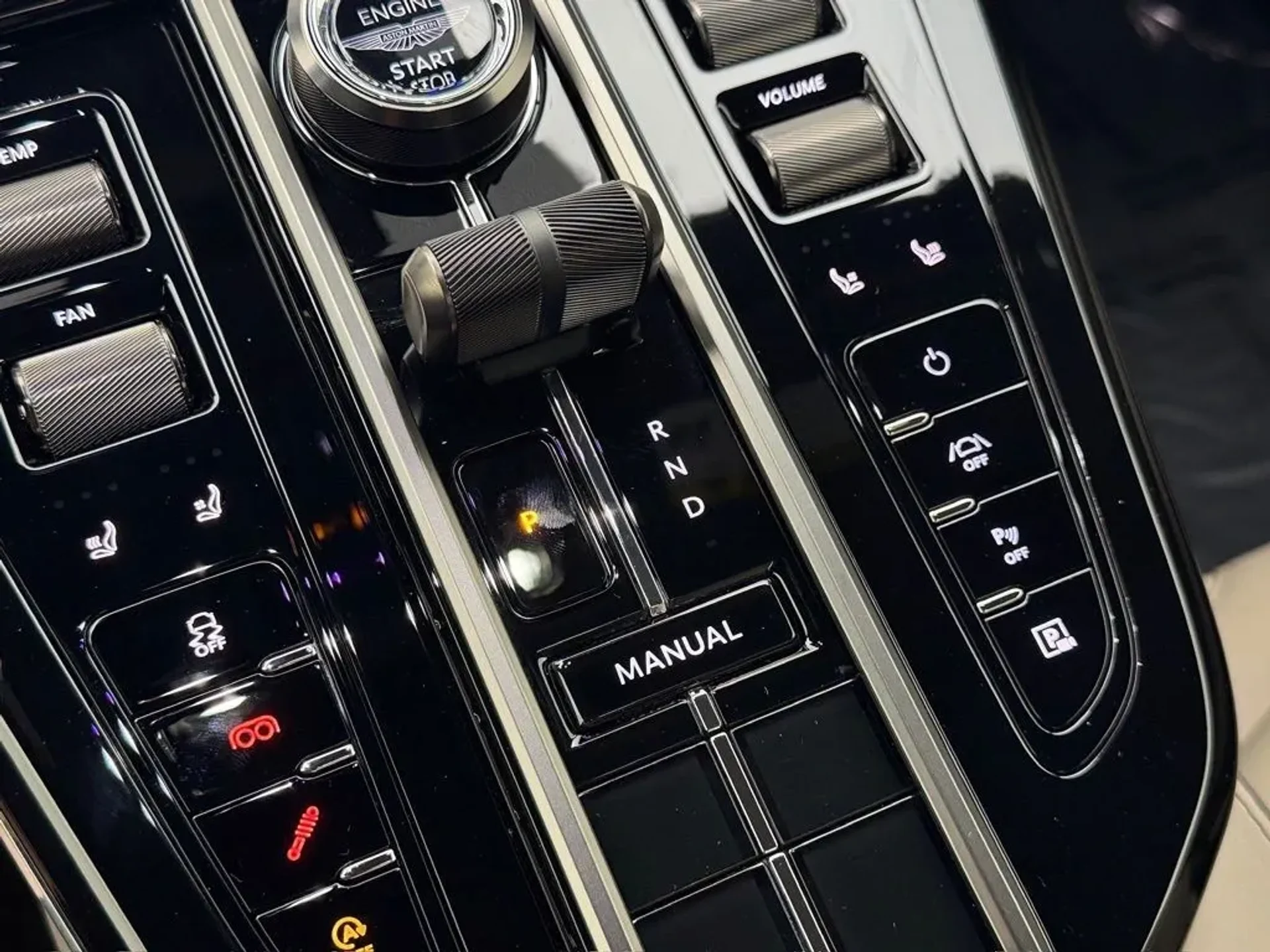 mph023_3482140285_1xyjhx79ljf628s8wite608s675t_dea03d790e