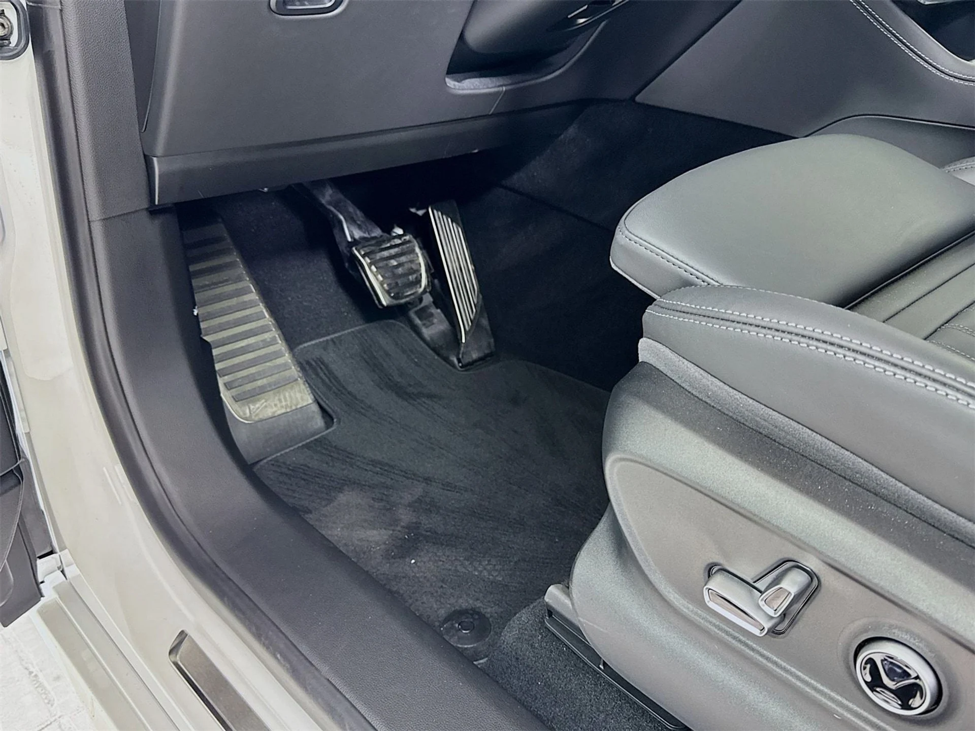 mph023_3487627439_978e07ad01c7e20d9f526c4395951e73x_2e1df84b37