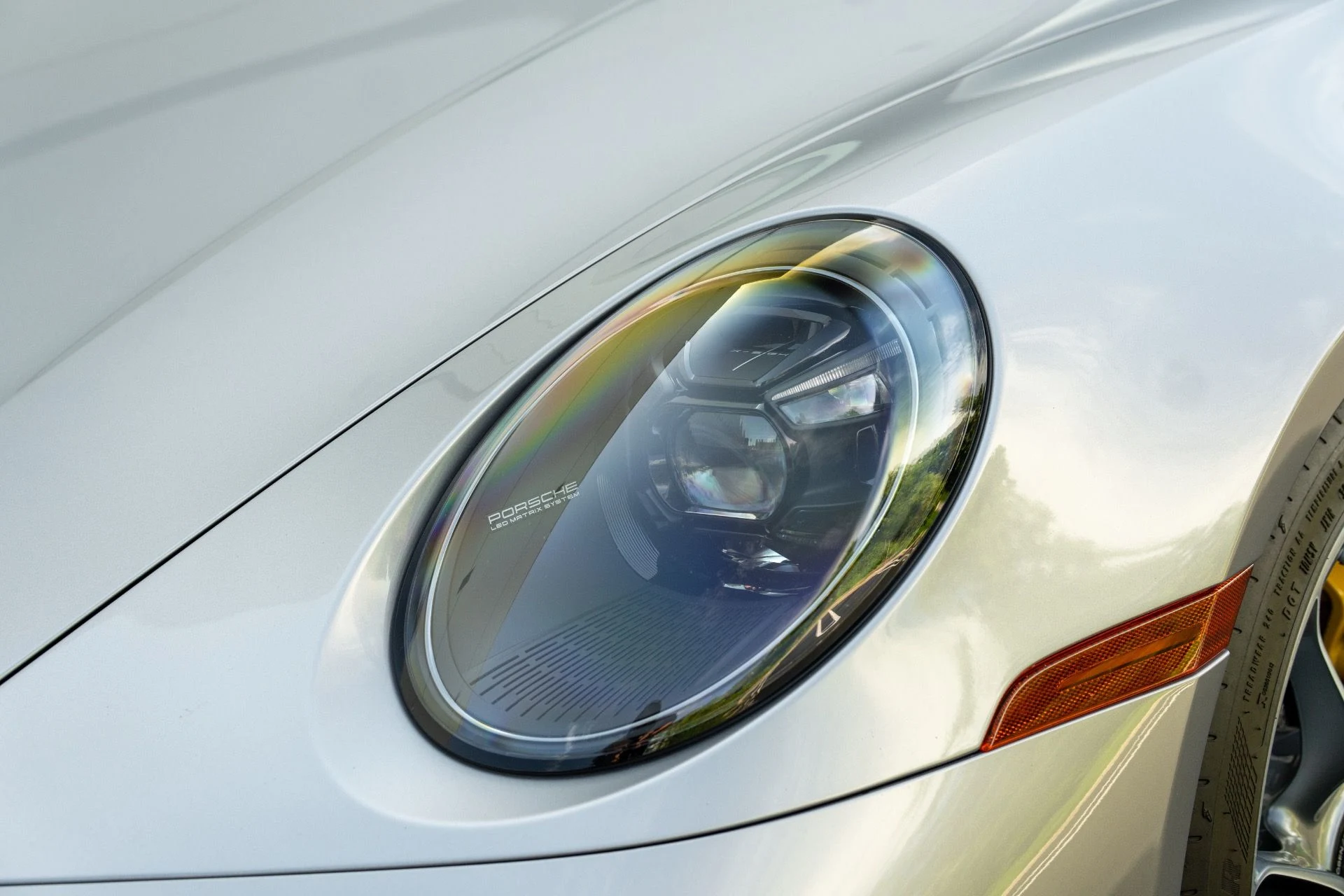 mph023_3490745534_Used_2021_Porsche_911_Turbo_S_1758737347_7472a6b286