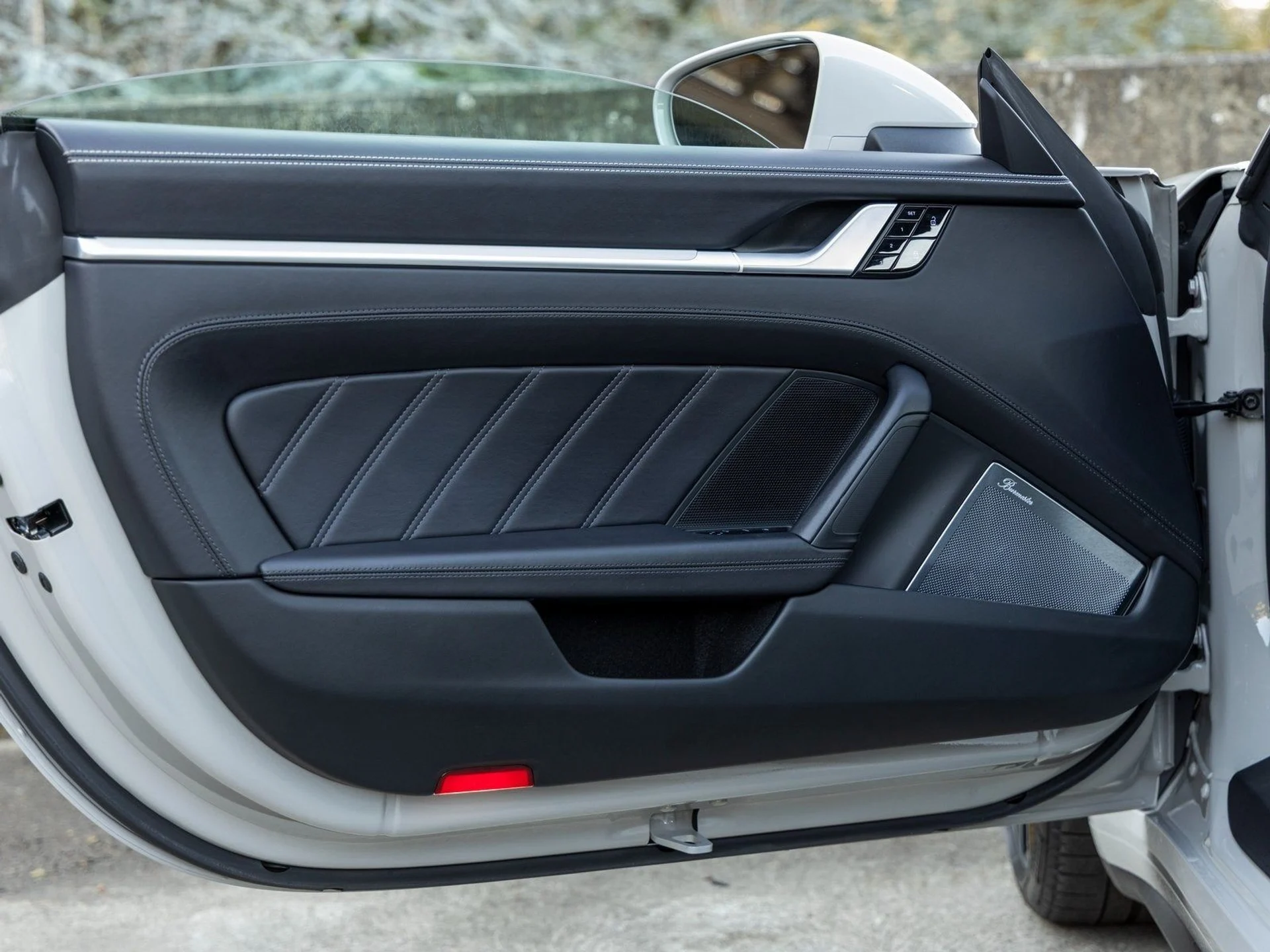 mph023_3490929435_24_492f89b0d1