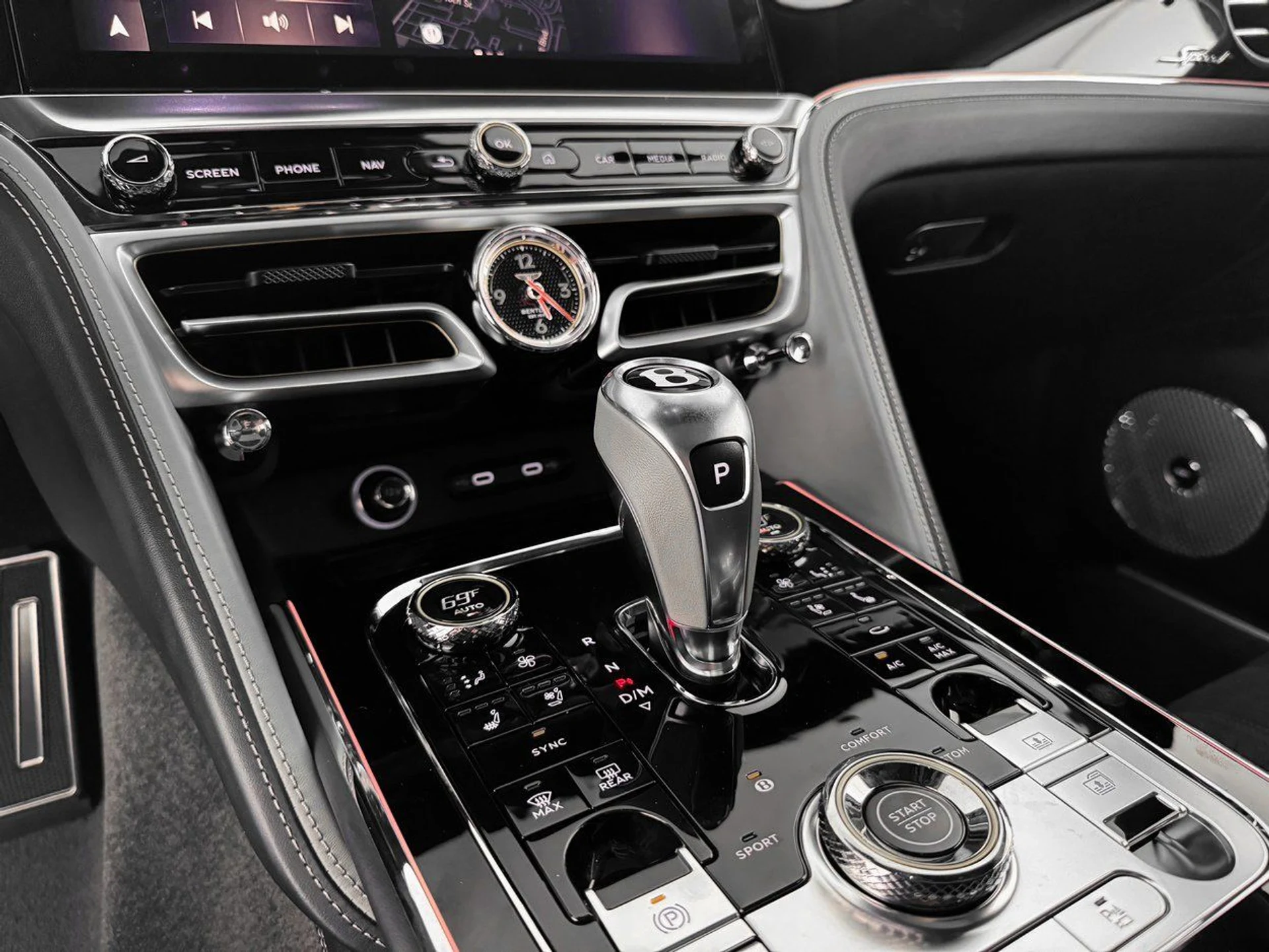 mph023_3495057580_1fed4c70bec0f591e2e7f29c9a08755dx_b4e40c1919