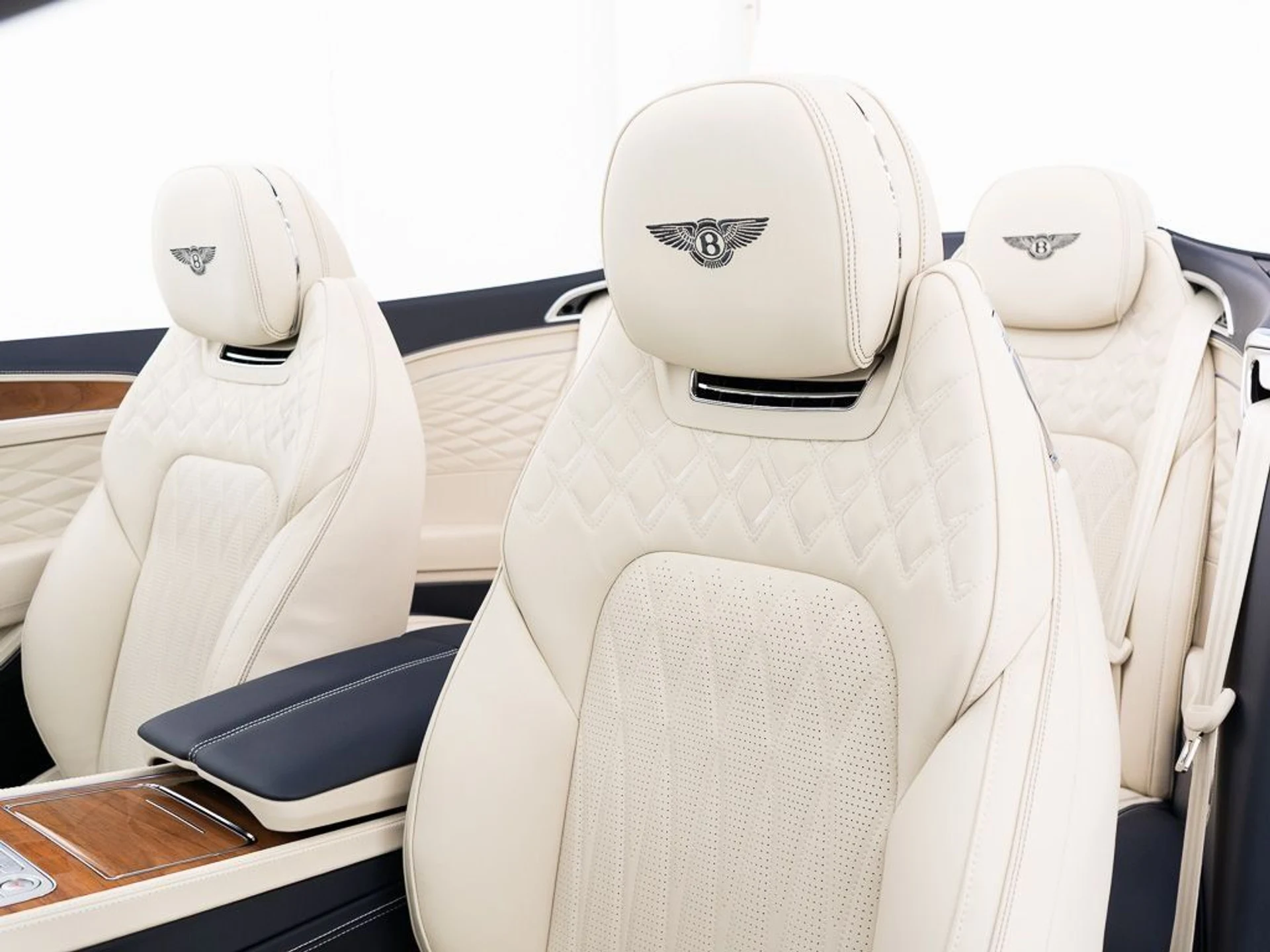 mph023_3509014771_41a73c7b7bb76cc2f81ebe339741e0be_0b751fd1b4