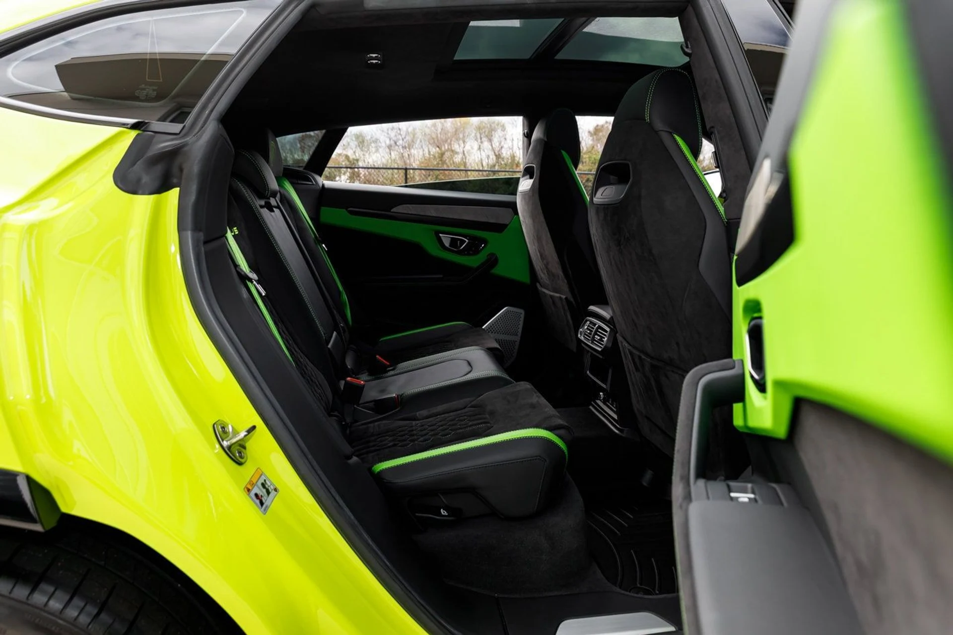 mph023_3509208828_0fe3b280b3c87a96e90d6eee6af64b08x_f25119f5cf