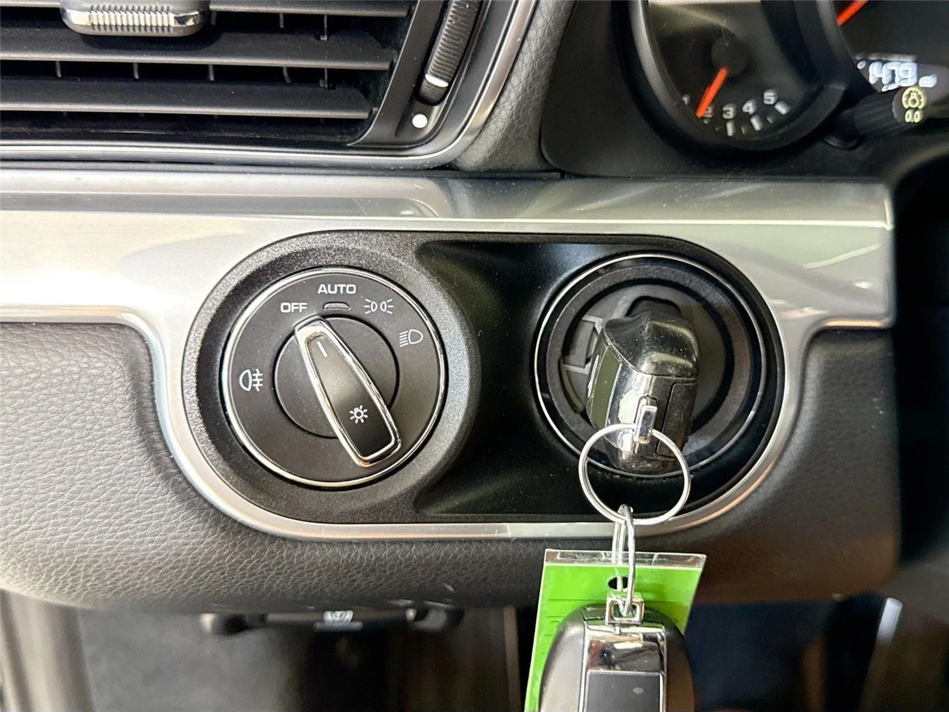 mph023_351031967_e124c92ddbfbaf627c589adebd9c793e_0b44e2d6b1