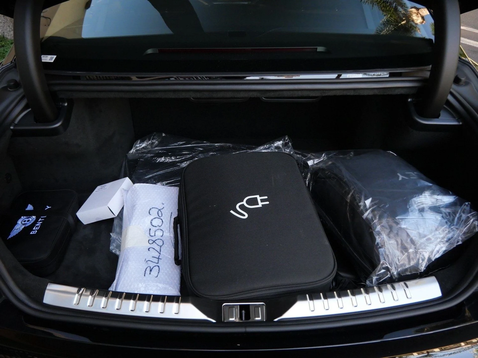 mph023_3525738970_9e606d364f1e22f11c923cfc05893086x_e80746fa6e