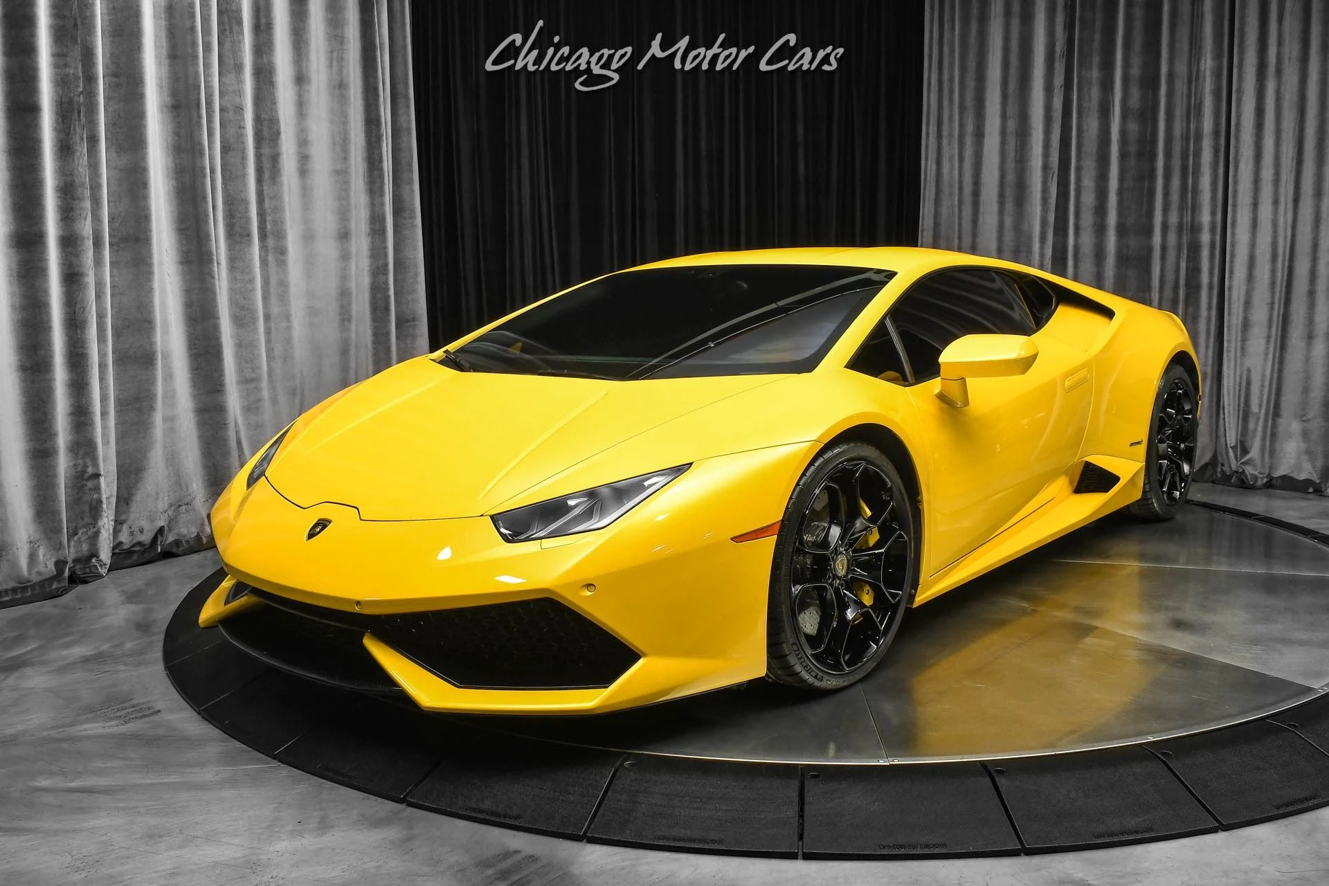 mph023_3527750881_Used_2015_Lamborghini_Huracan_LP_610_4_Carbon_Fiber_Engine_Bay_Front_Axle_Lifter_Loaded_1742420798_1195bf31d1