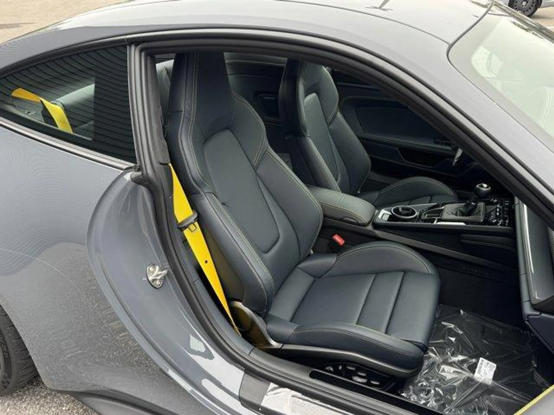 mph023_3531781896_w9_V0_HXZOD_Fqy_WU_0f_c_Wx_KIP_Ve_Ro_c40b8abed8