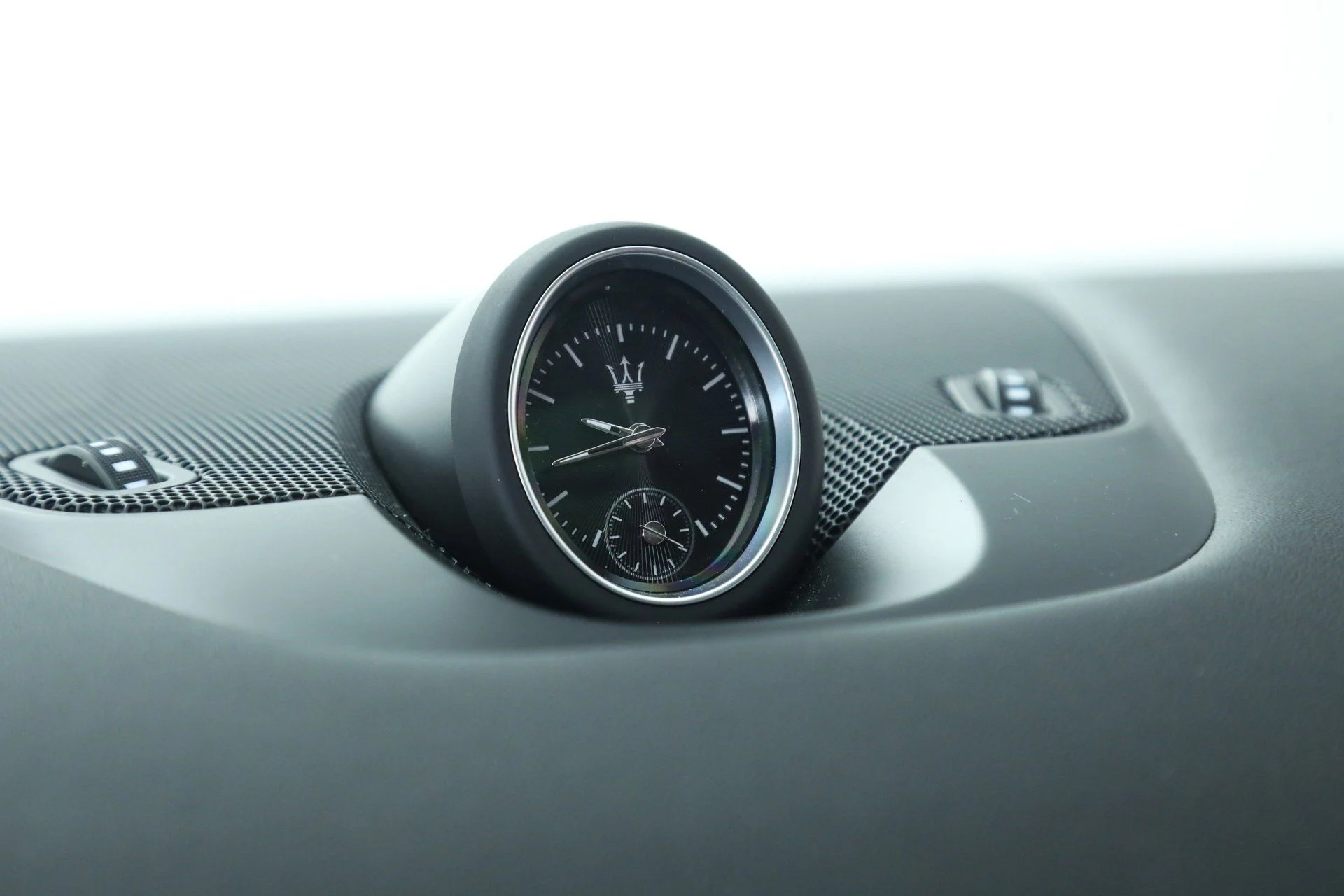 mph023_3534610935_d8ec8ee86c2e19f540ce3c760706ef40_a4590a64fe