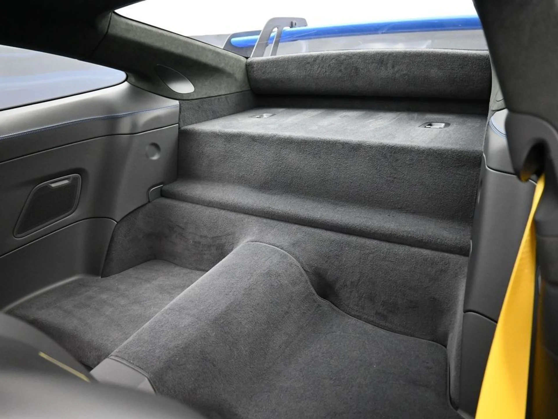 mph023_3539522514_8ea10759c2e2e8bf57542dc9df2c7ec9_96e5e038db