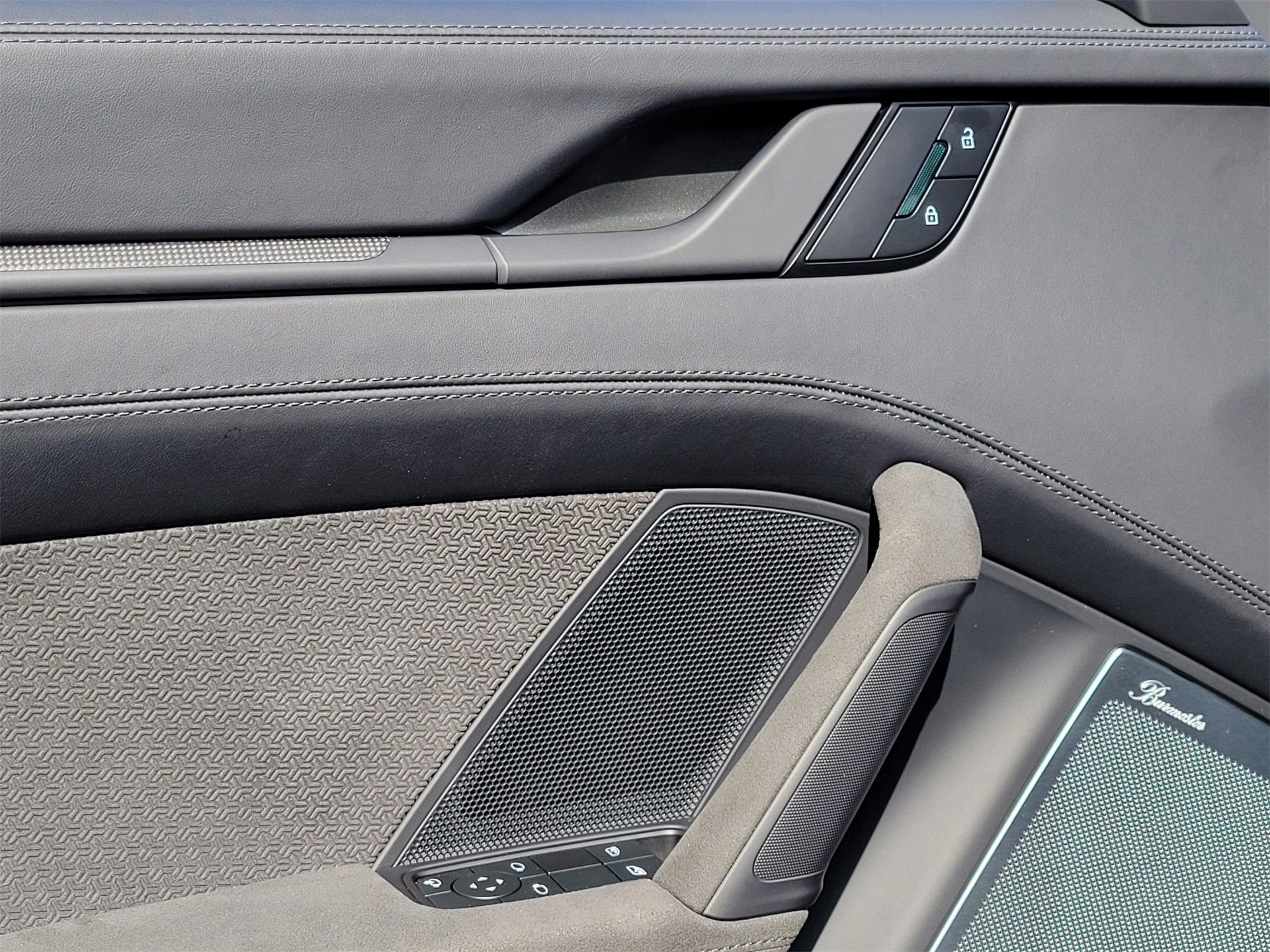 mph023_3543730660_1b4ca1e9a497e6e090e6804896597f04_046054a120