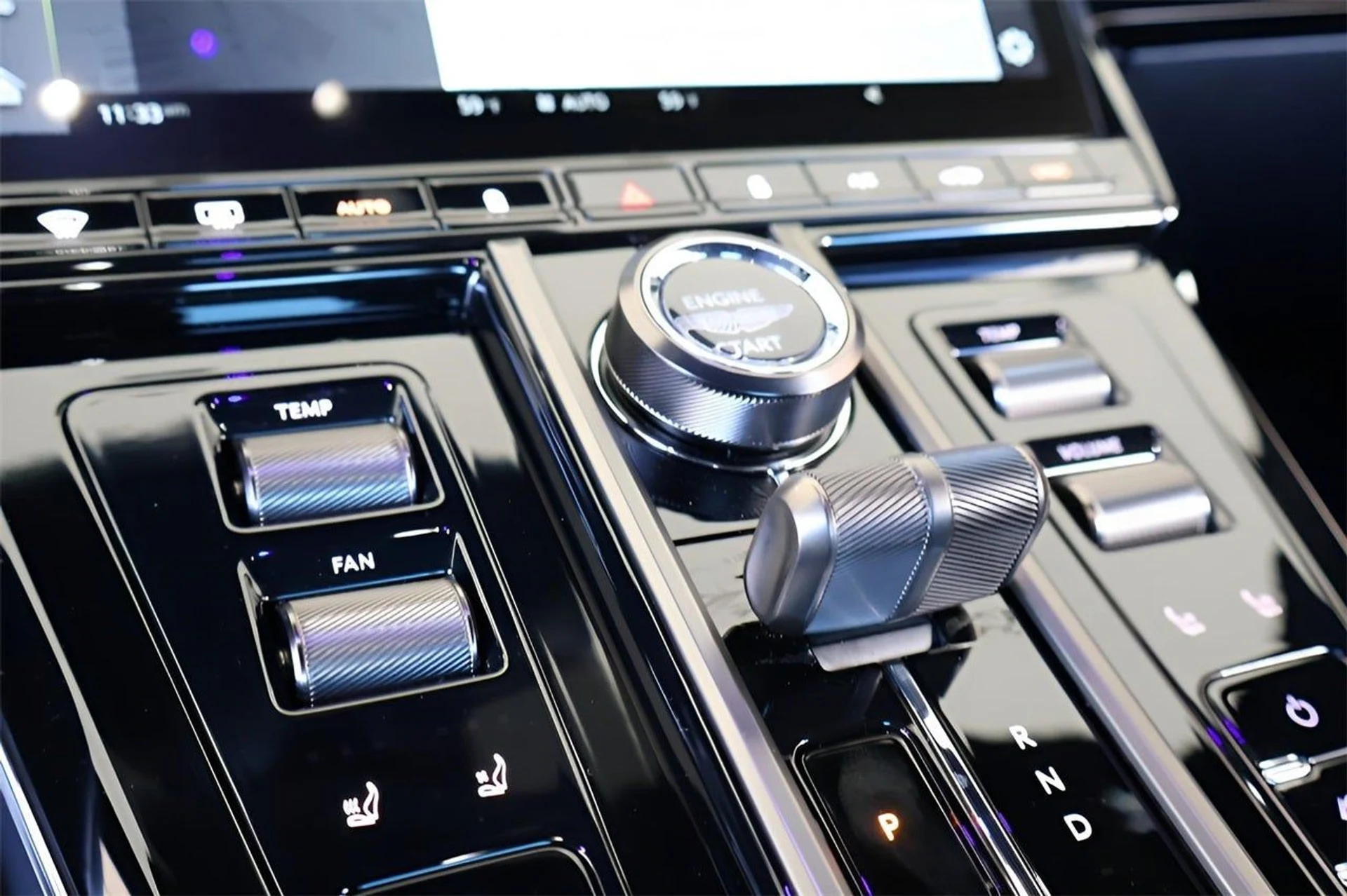 mph023_3552511254_24_4adc234901