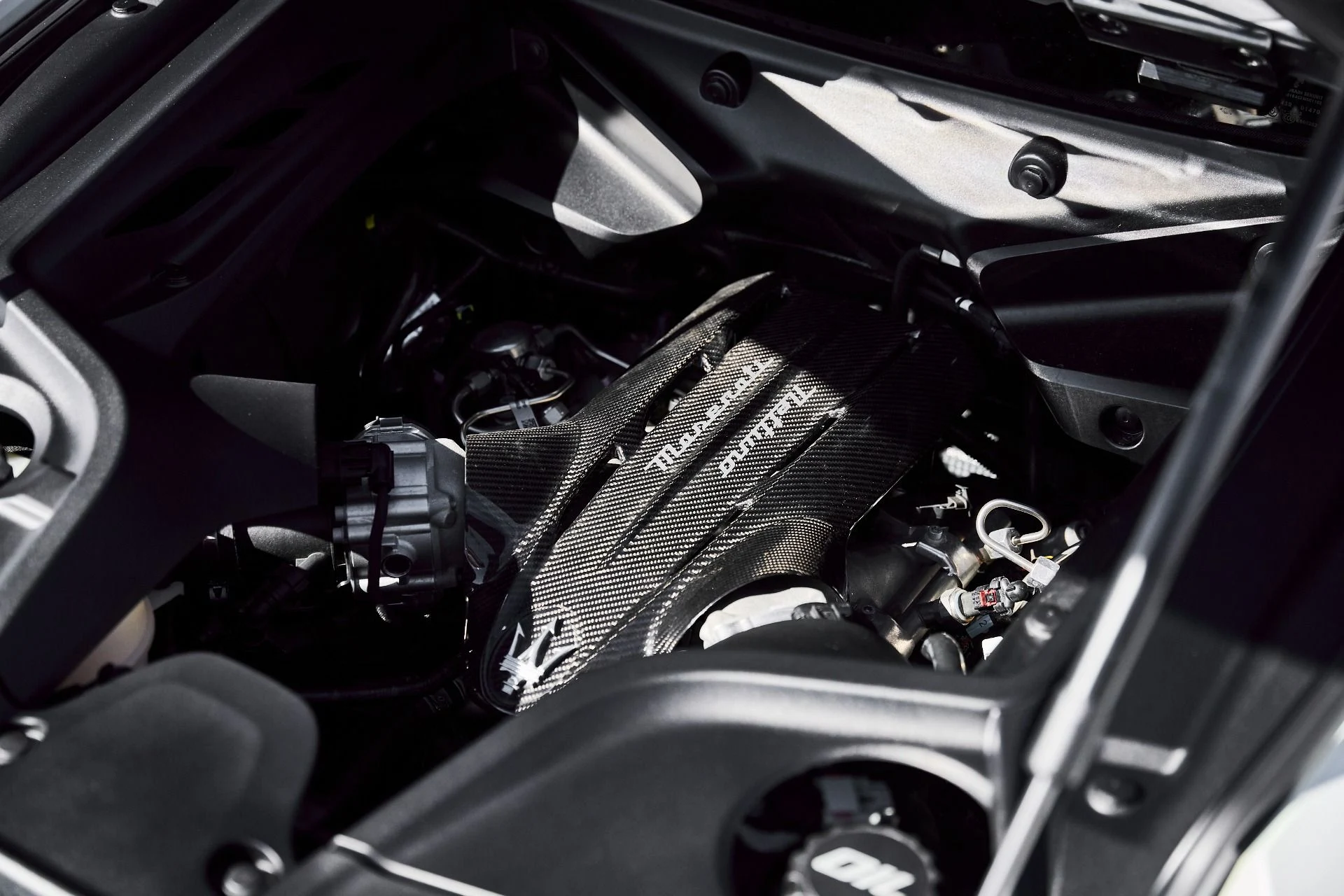 mph023_3559889872_Used_2023_Maserati_MC_20_Base_1773796518_e70799c0fb