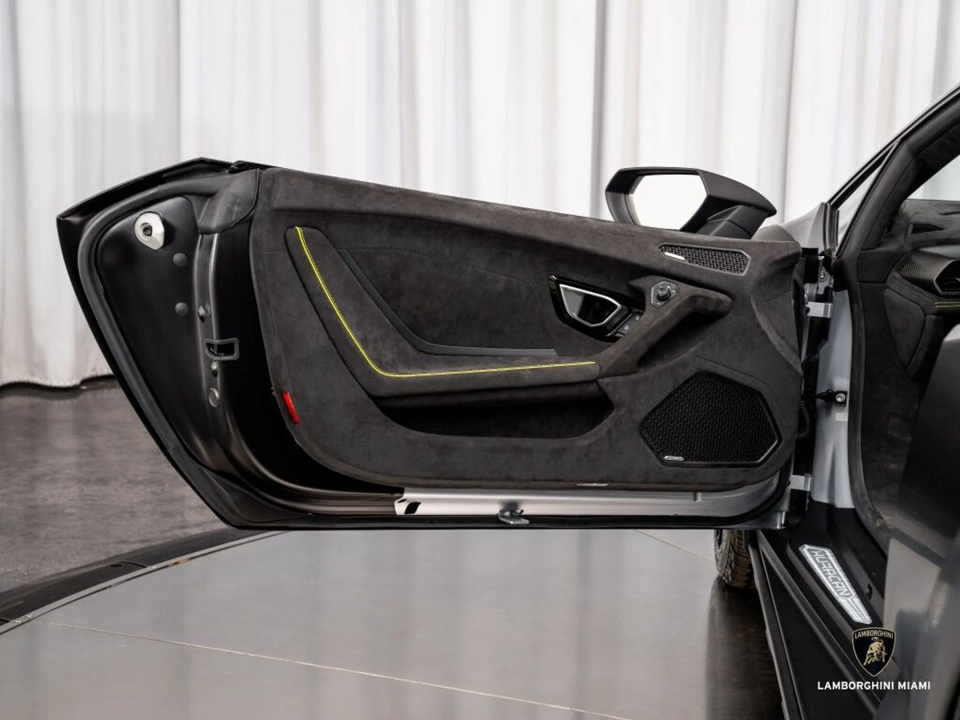 mph023_3570566232_5c635e8f20e3104e4c943113f91f91ee_14b8034573