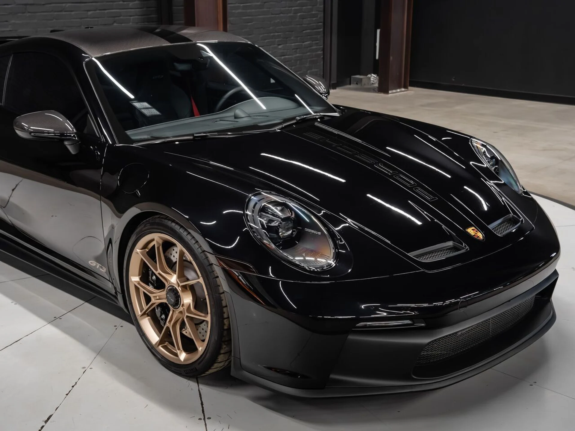 mph023_3571371796_porsche_911_2022_1ef17f576d