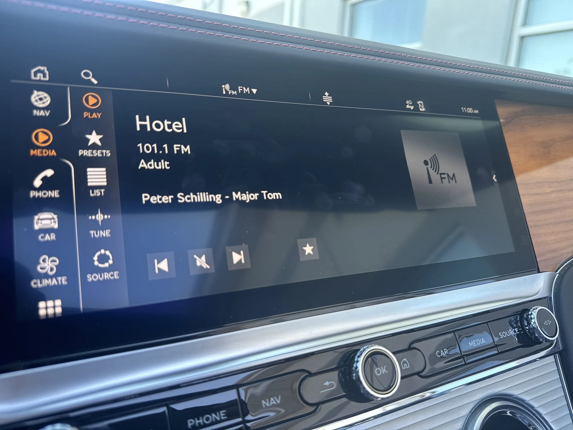 mph023_3576077729_1fa78228529b97d62f146ca91fc7d486x_ed4b9f4425