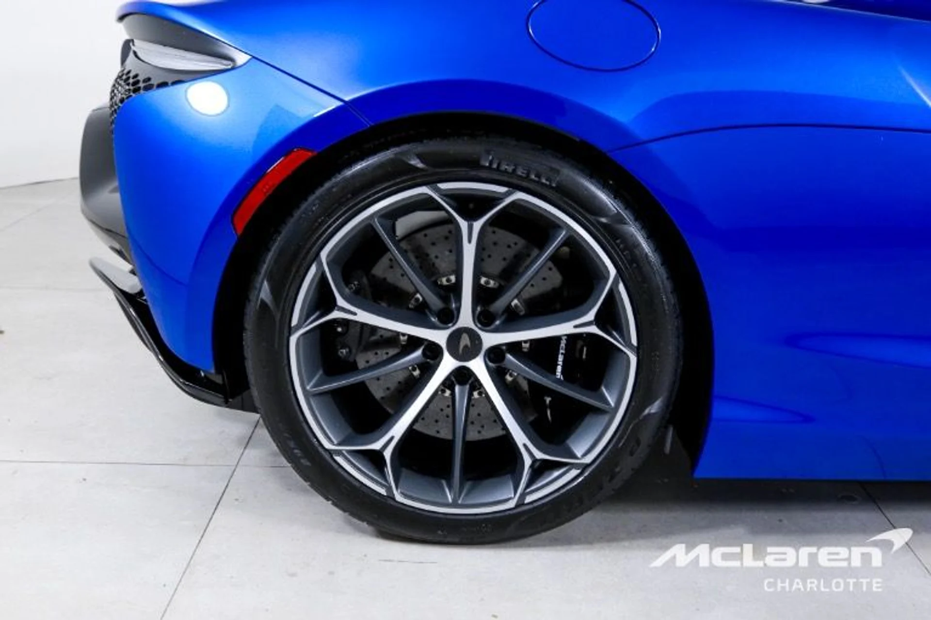 mph023_3576641876_Used_2025_Mc_Laren_Artura_Spider_b99dba4aa2