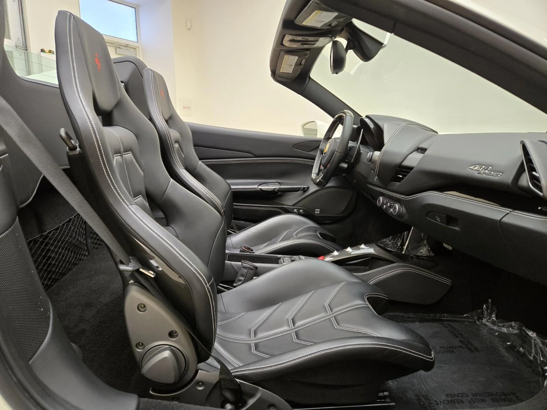 mph023_358010574_Used_2019_Ferrari_488_Spider_1761634742_fe8c3acae7