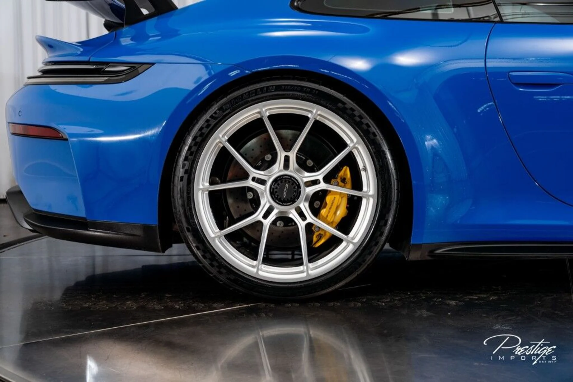 mph023_3582248560_2cf94cf2545a68b927bd828f3a0ebaa5_2e70100d31