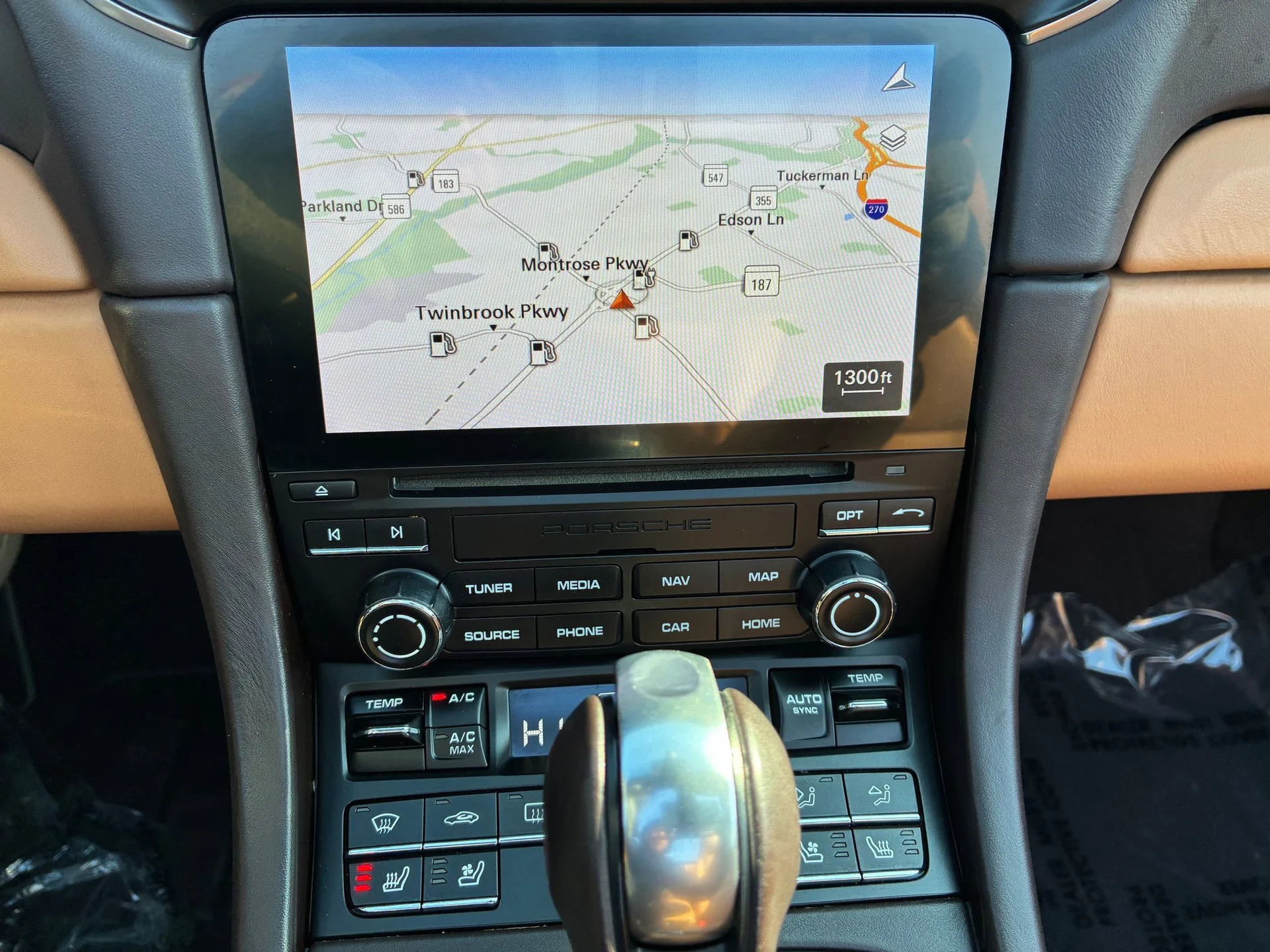 mph023_3585938213_21dd05fc2a71c586ed519faaf36e5ea2x_8b53d17f05