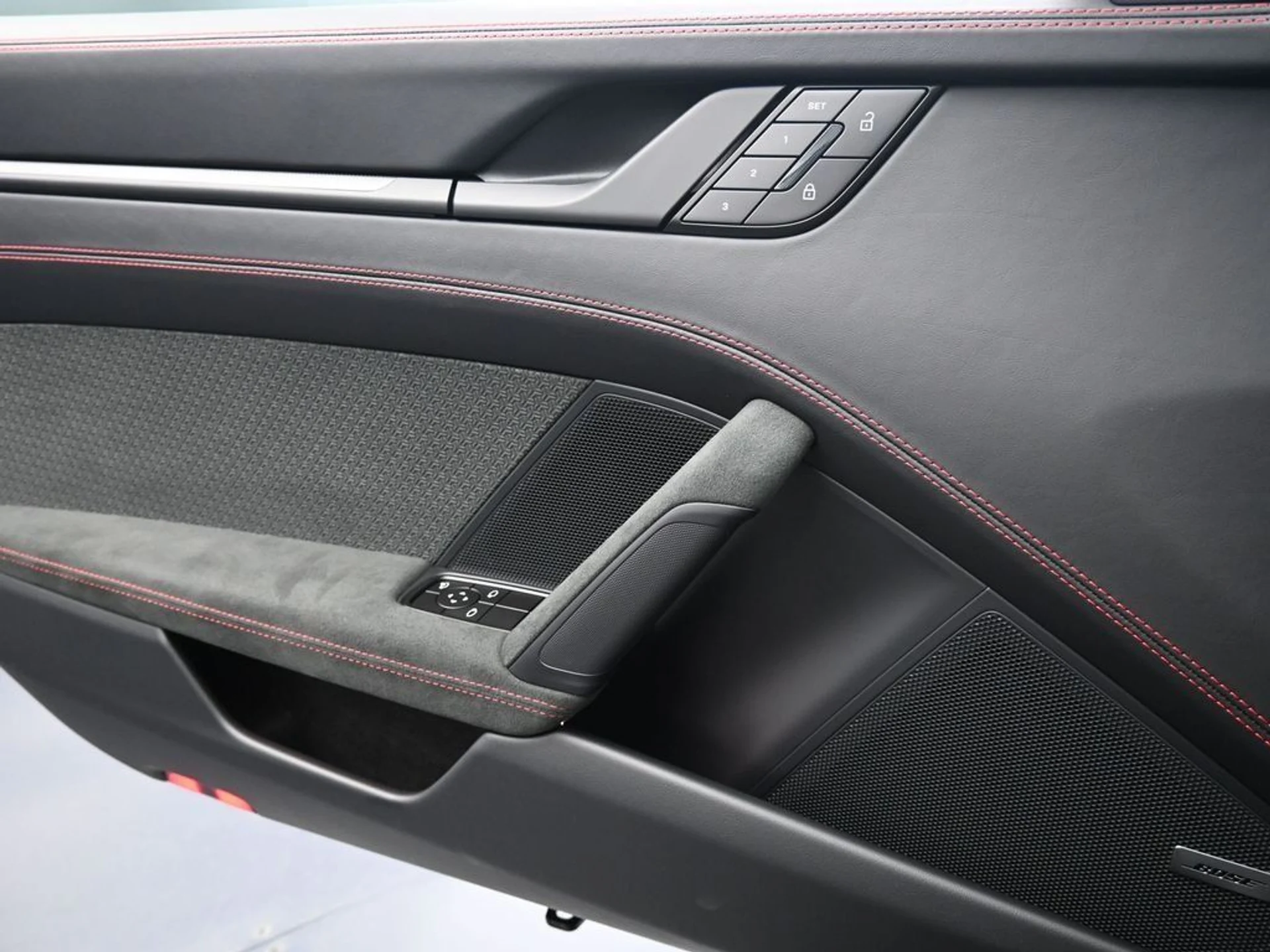 mph023_3604480226_40496e1c121b7fbd06a452706c11dc49_a845441972