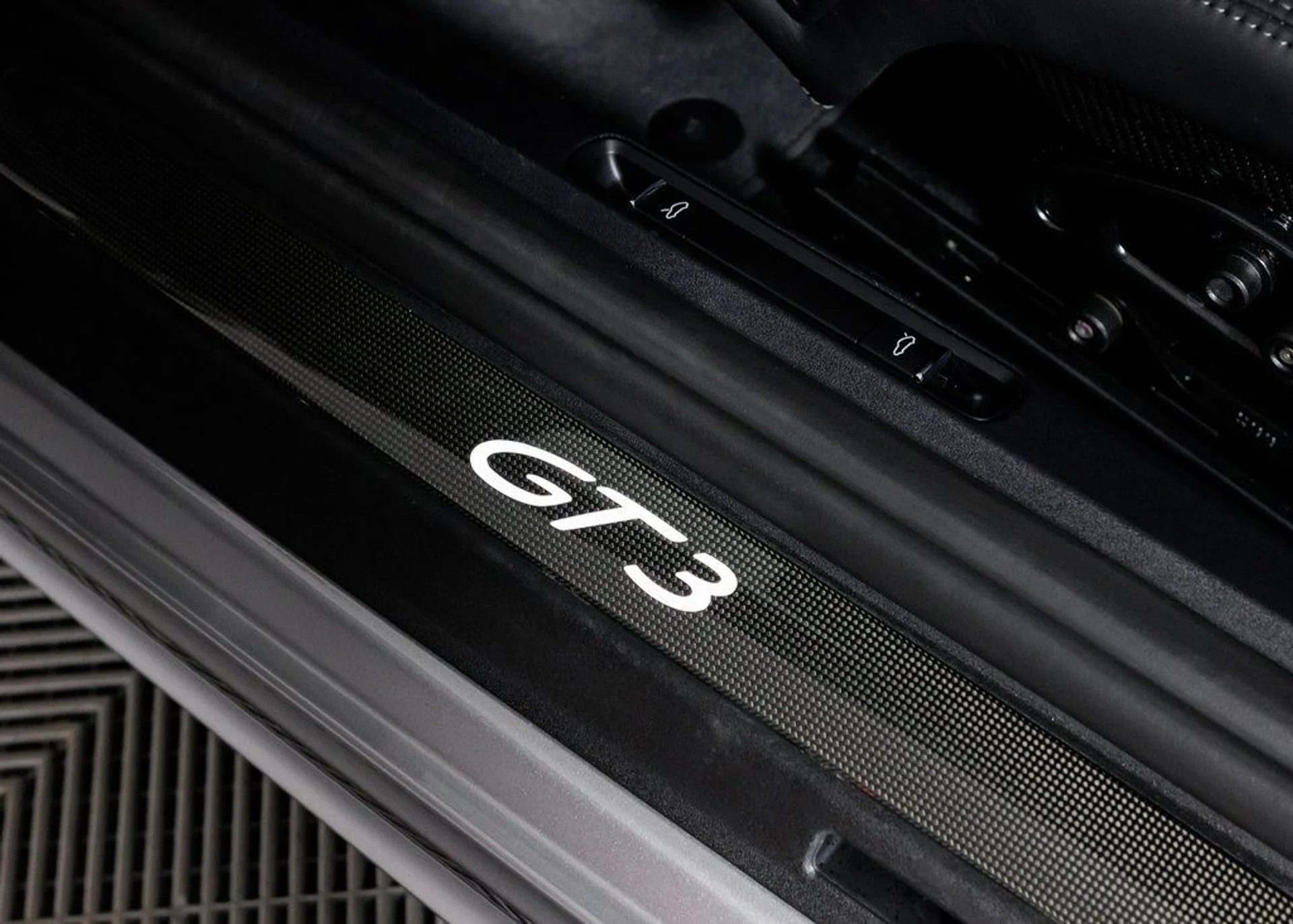 mph023_3604708614_bead2d353c3c636650dc2dd42debe875_3b054d01ab