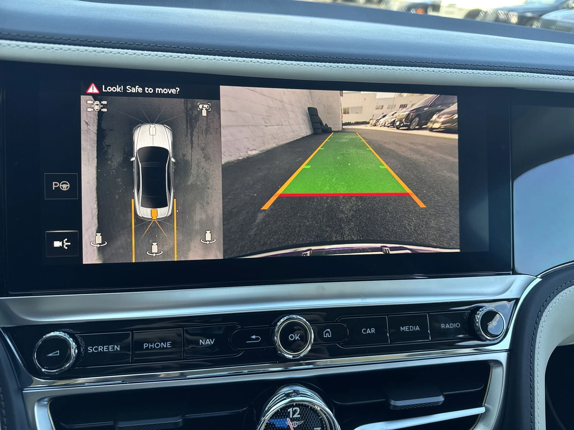 mph023_3611733038_e0d4112f0f7ad2de9eae2427e25109c7x_b17573a692