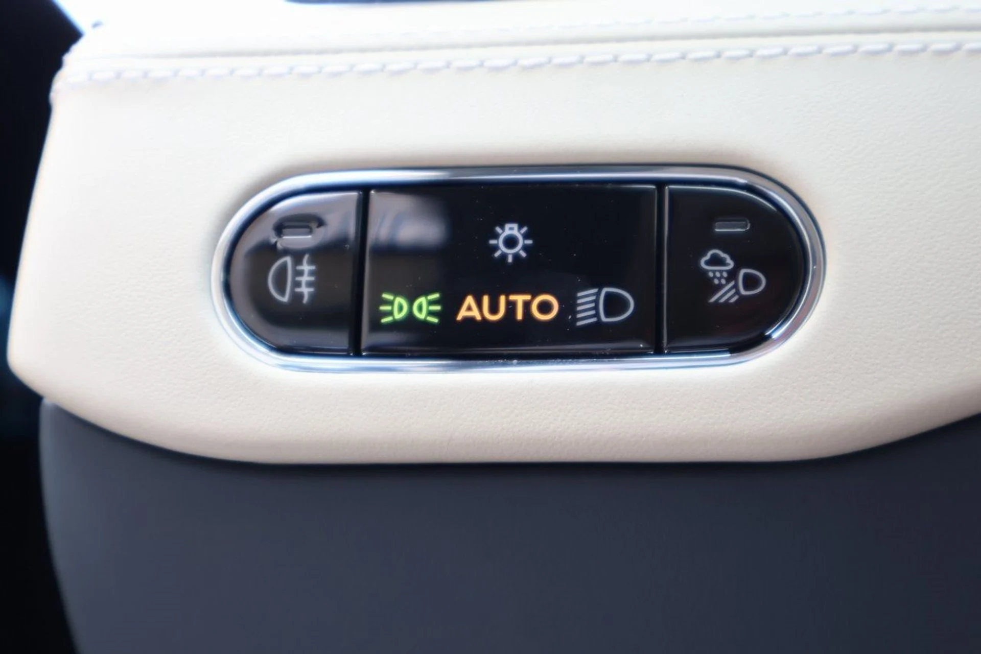 mph023_361306604_24_0fda16b828